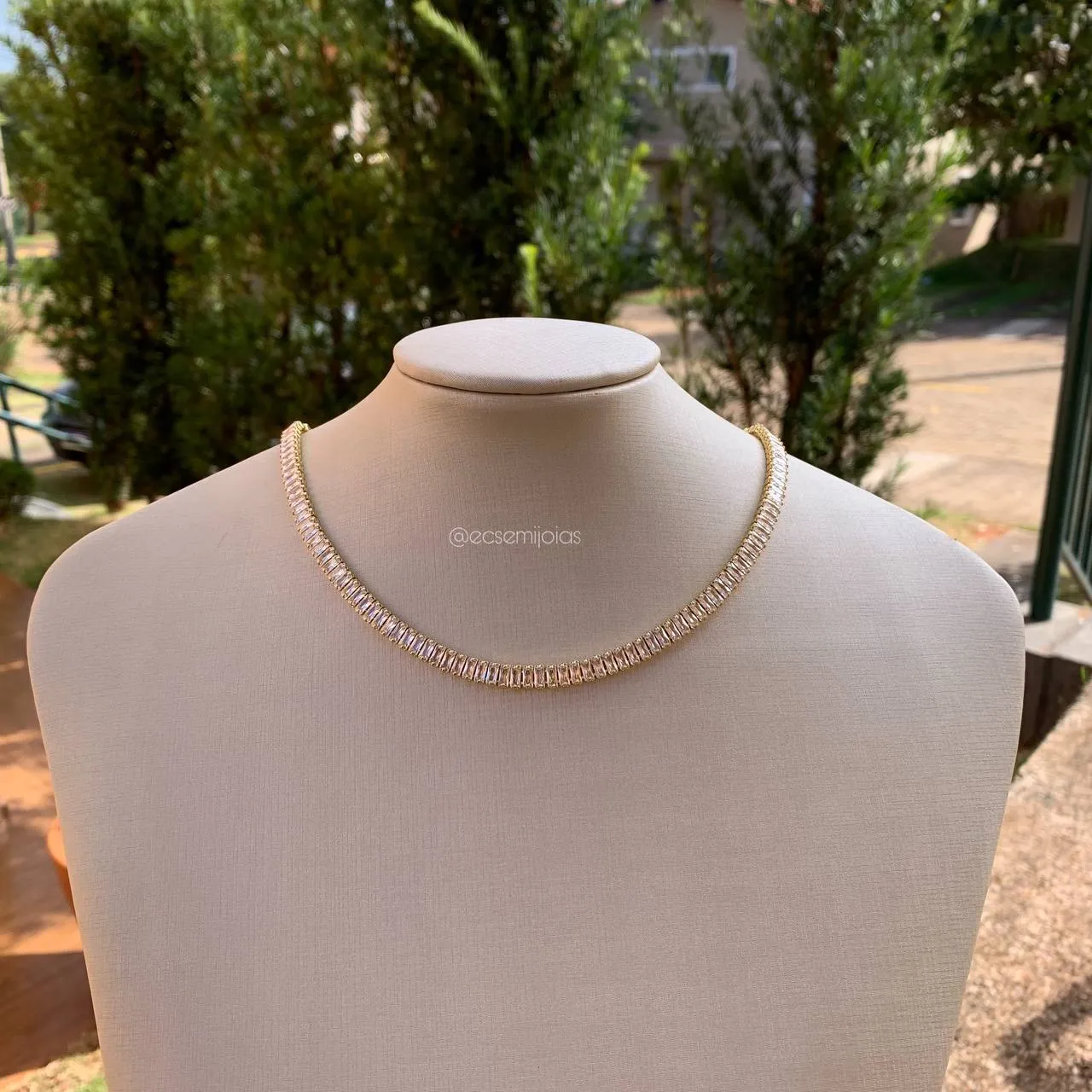 Colar Riviera pedras Baguetes - 43 cm - banhado a ouro 18k