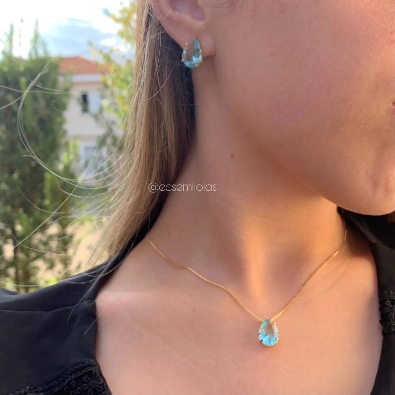 Conjunto de brinco e colar gota de cristal com galeria e 4 garras - 45 cm - banhado a ouro 18k