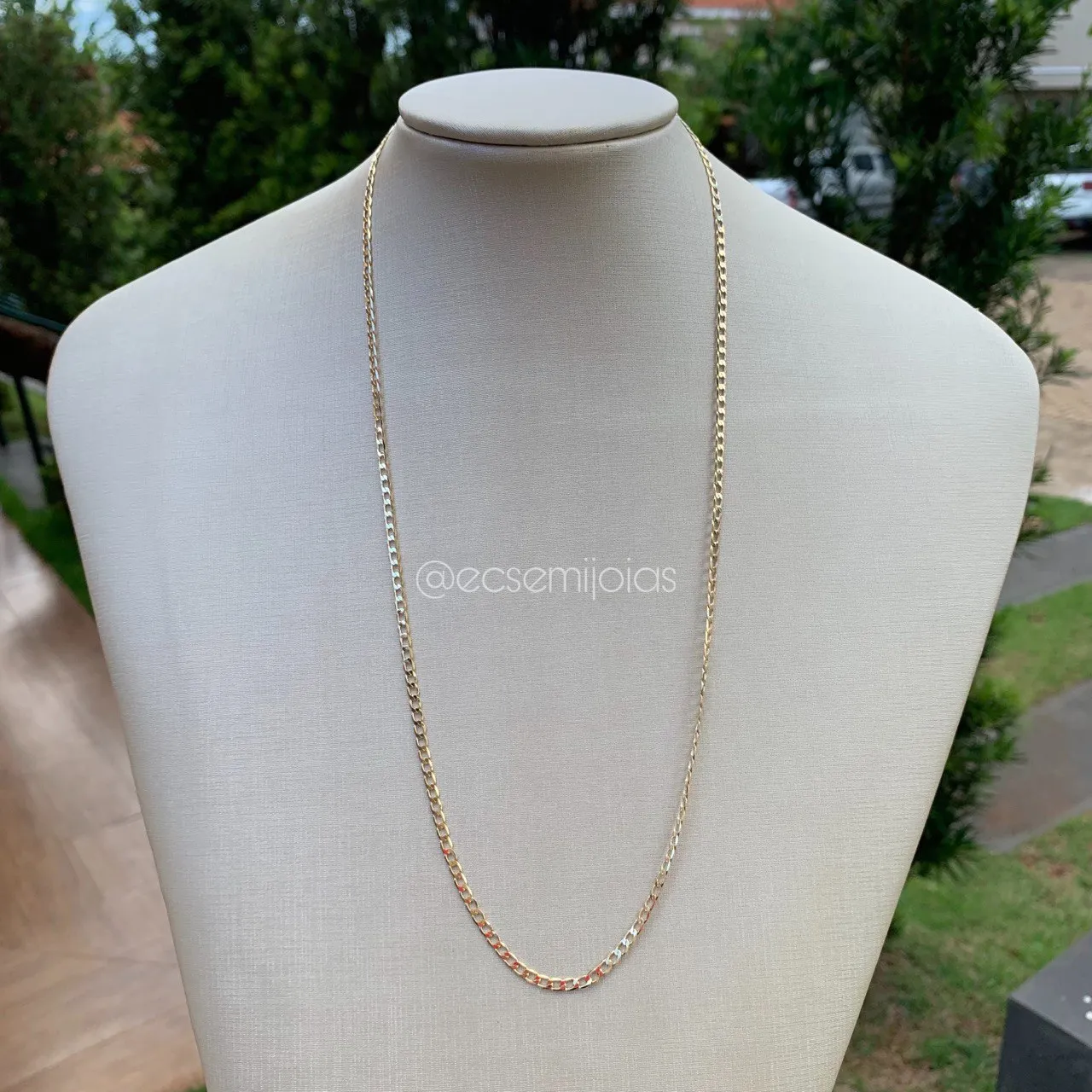Corrente masculina 1x1 redondo 5 mm largura fecho gaveta - 60 cm - banhado a ouro 18k
