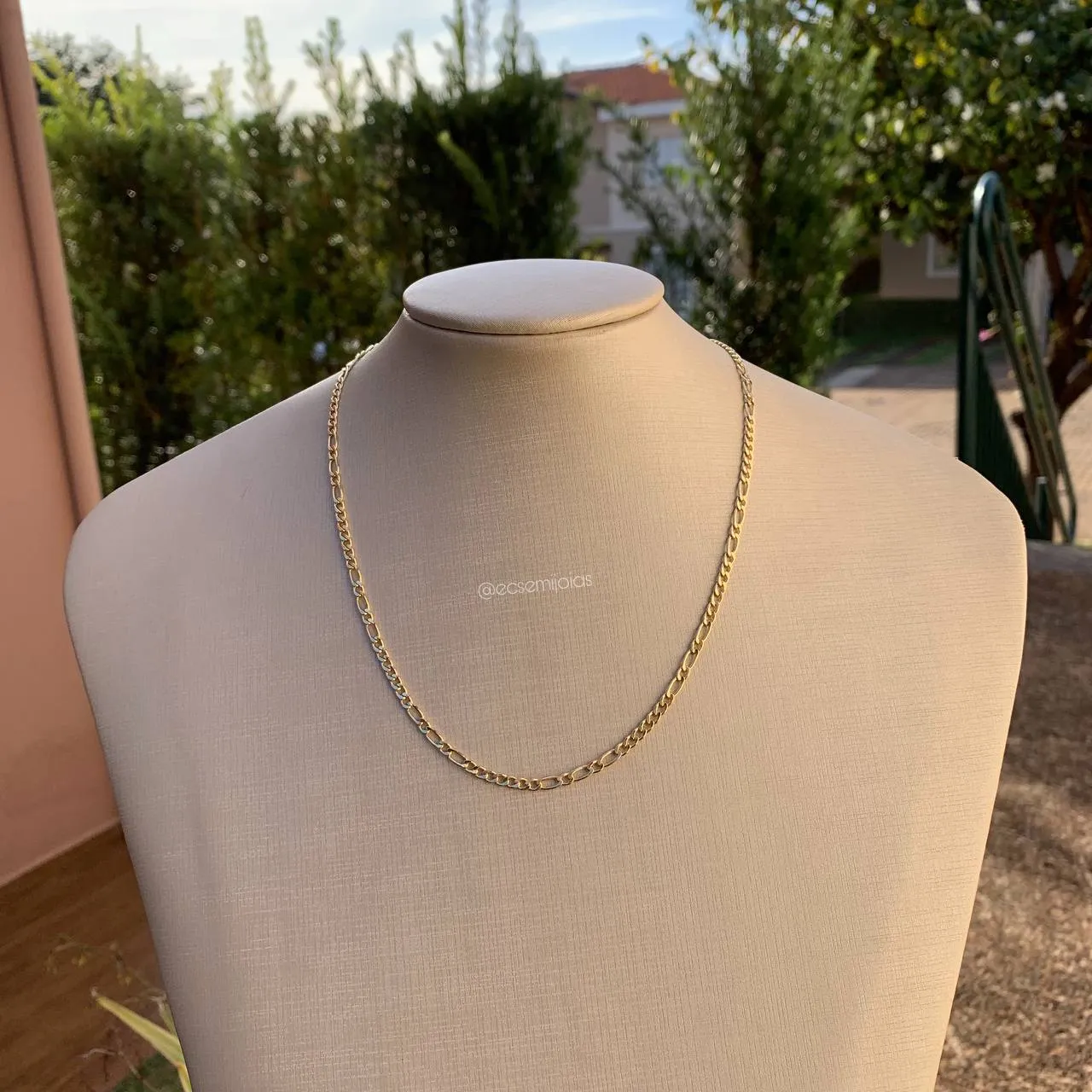 Corrente masculina fígaro 7x3 - 45cm - banhado a ouro 18k