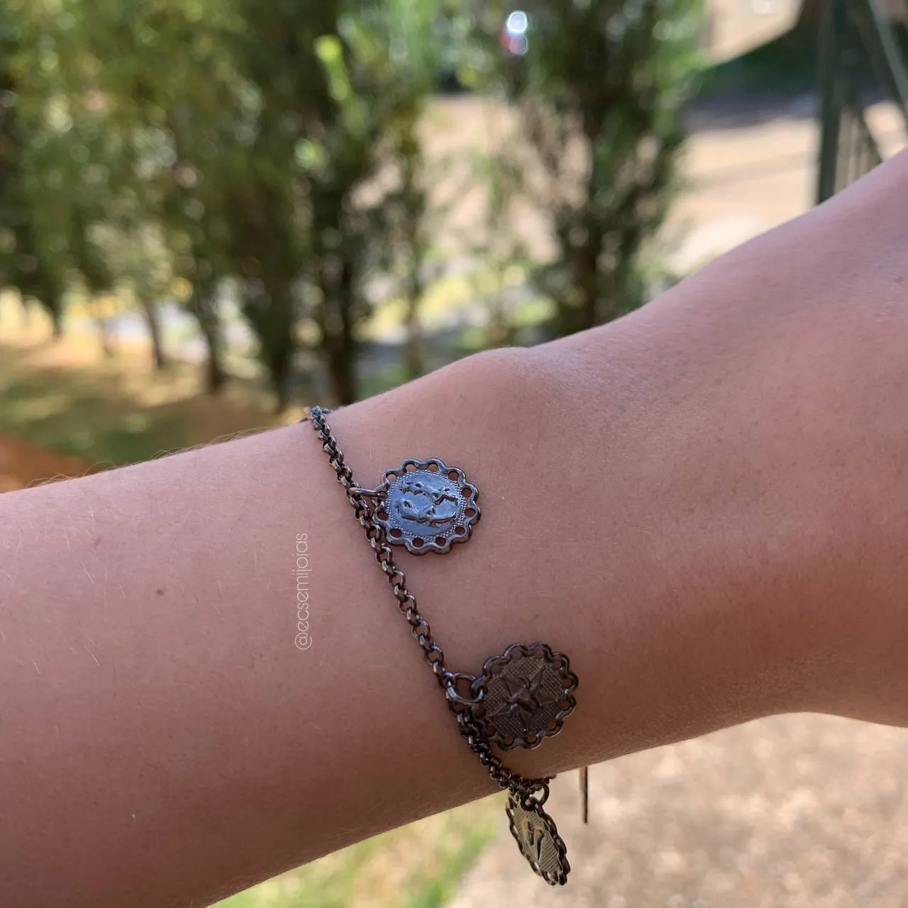 Pulseira medalhas country - 18 cm - banhado a ródio negro