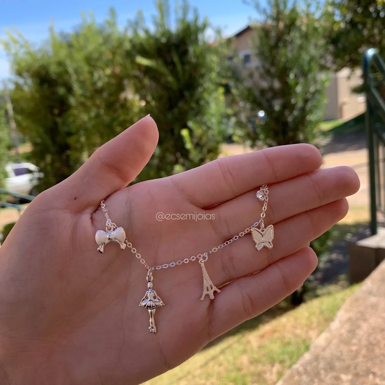 Pulseira ponto de luz laço bailarina torre eiffel borboleta - 15 cm + 4 cm de extensor - banhado a prata 925