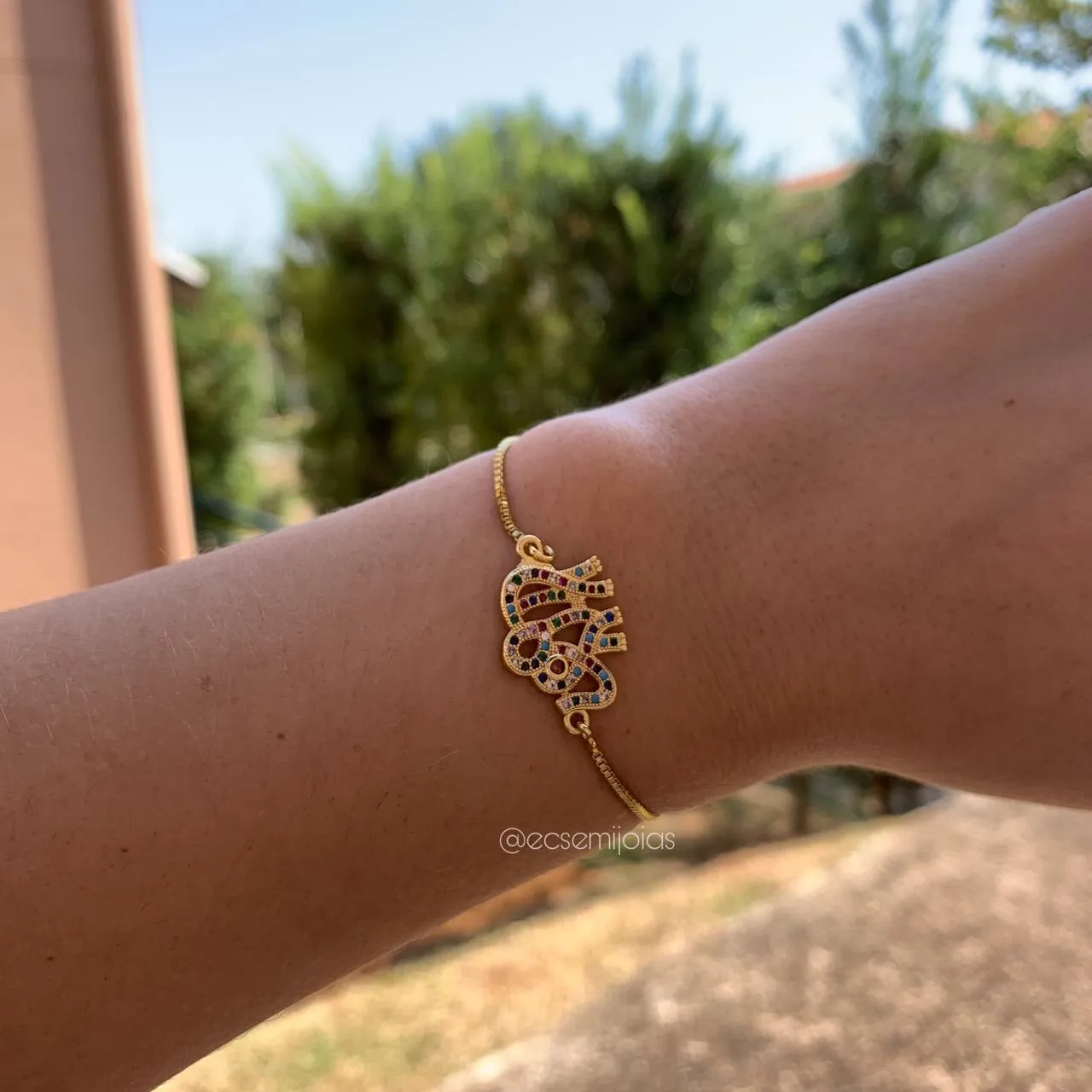 Pulseira shambala de elefante cravejado - banhado a ouro 18k