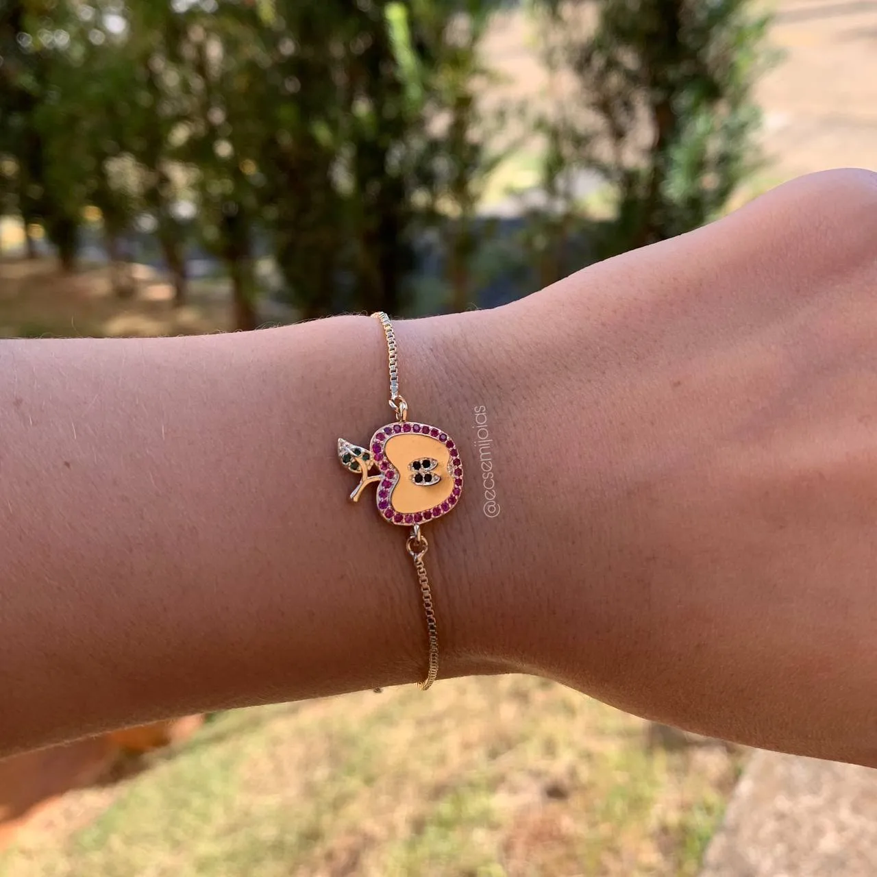 Pulseira shambala de maça - banhada a ouro 18k - 20 cm