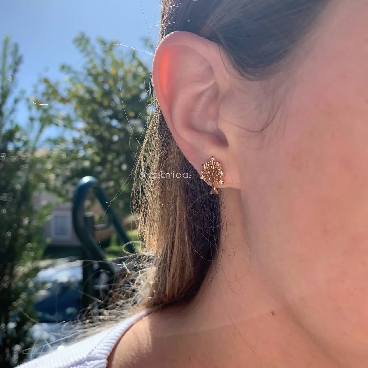 Brinco arvore da vida cravejada - banhado a ouro 18k
