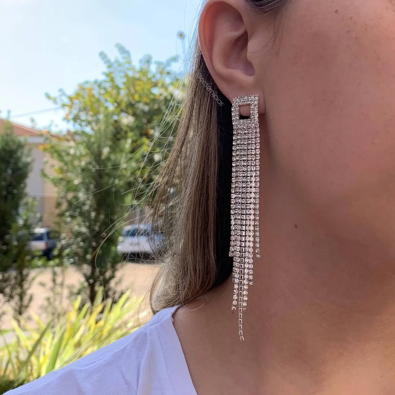 Brinco de franja quadrado de strass - banhado a ródio branco
