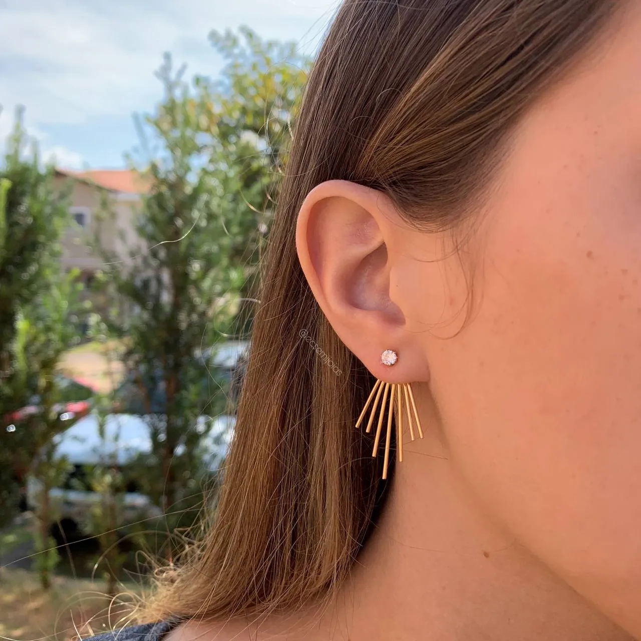Brinco duas partes fio e ponto de luz - banhado a ouro 18k