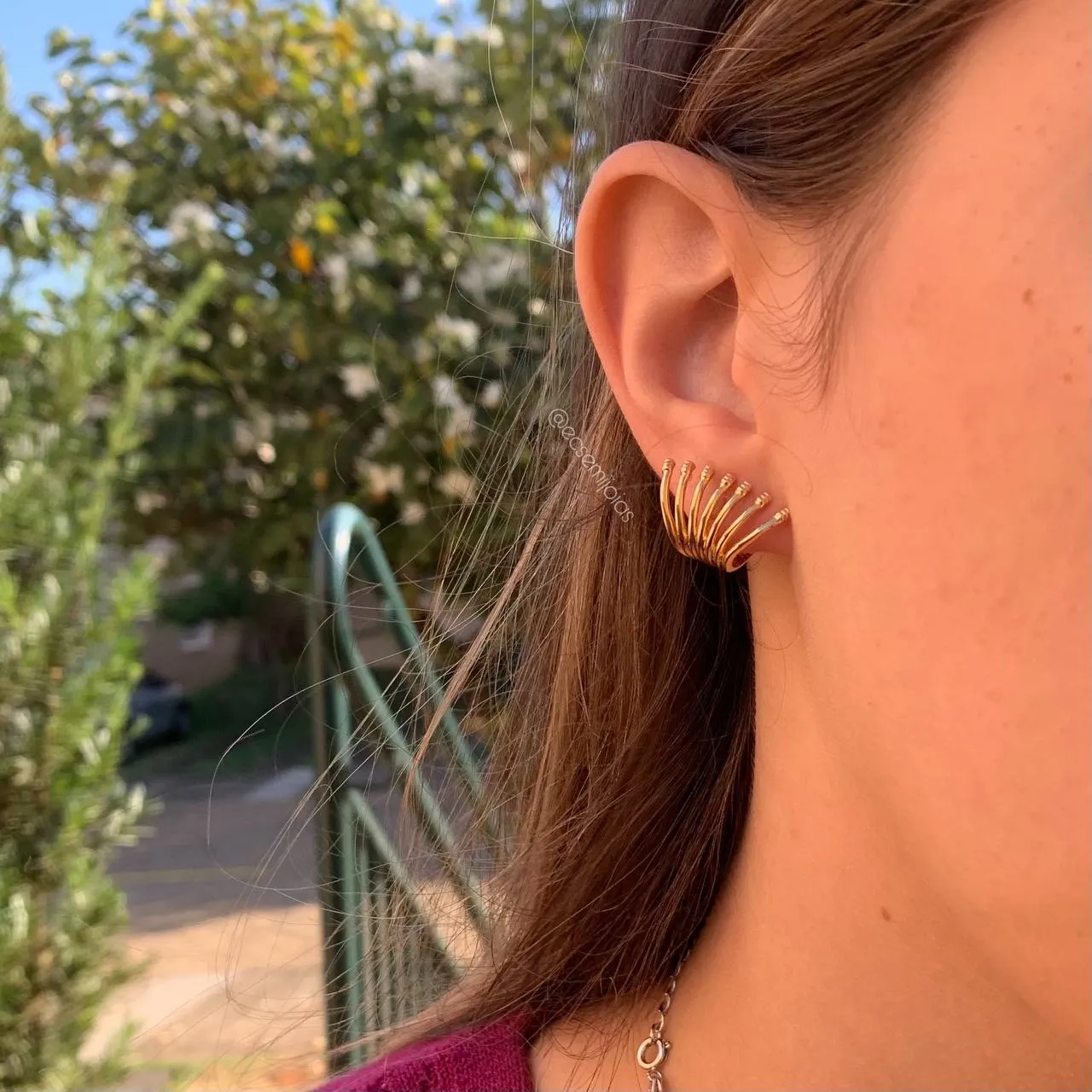 Brinco leque - banhado a ouro 18k