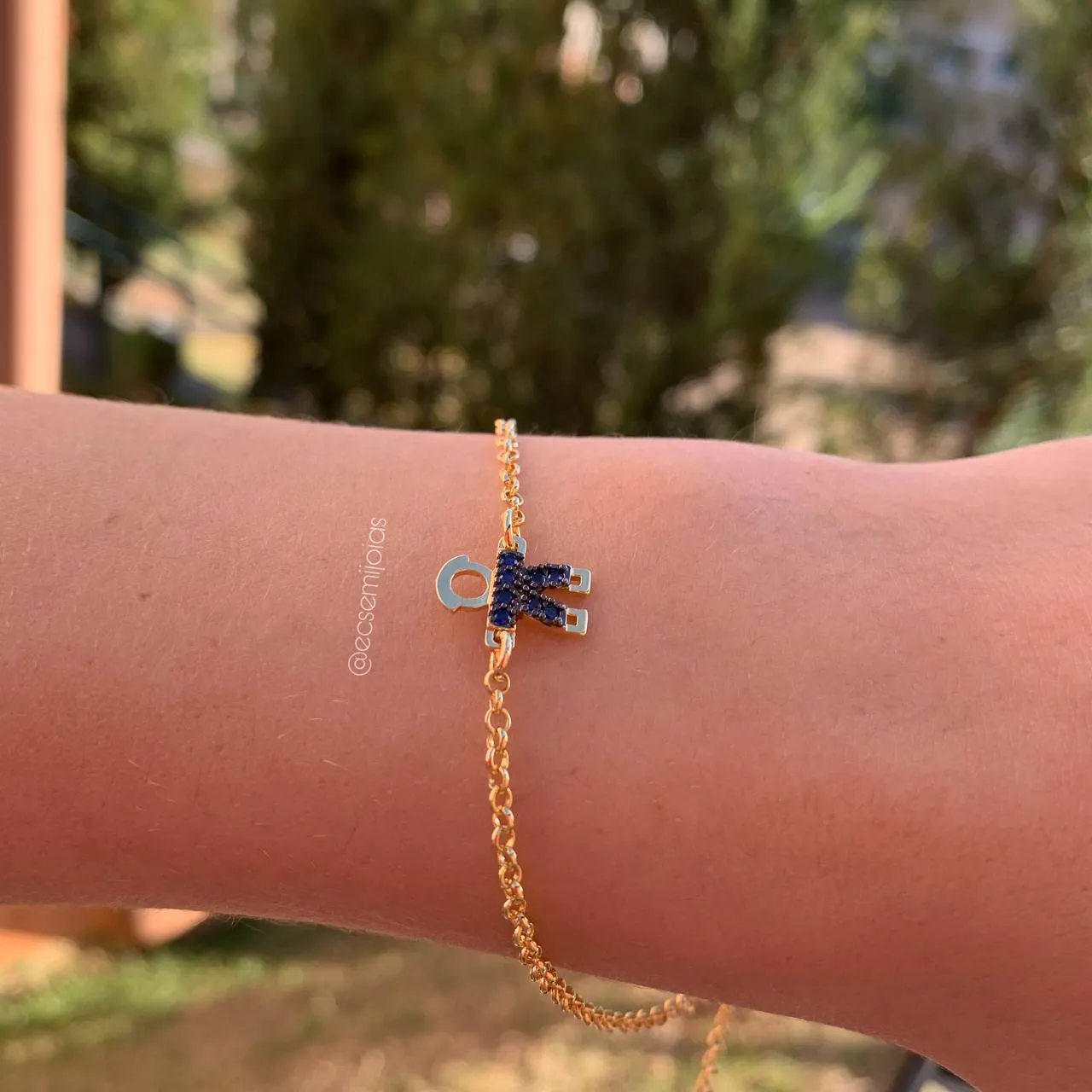 Pulseira 1 menino cravejado - 17 cm + 6 cm - banhado a ouro 18k