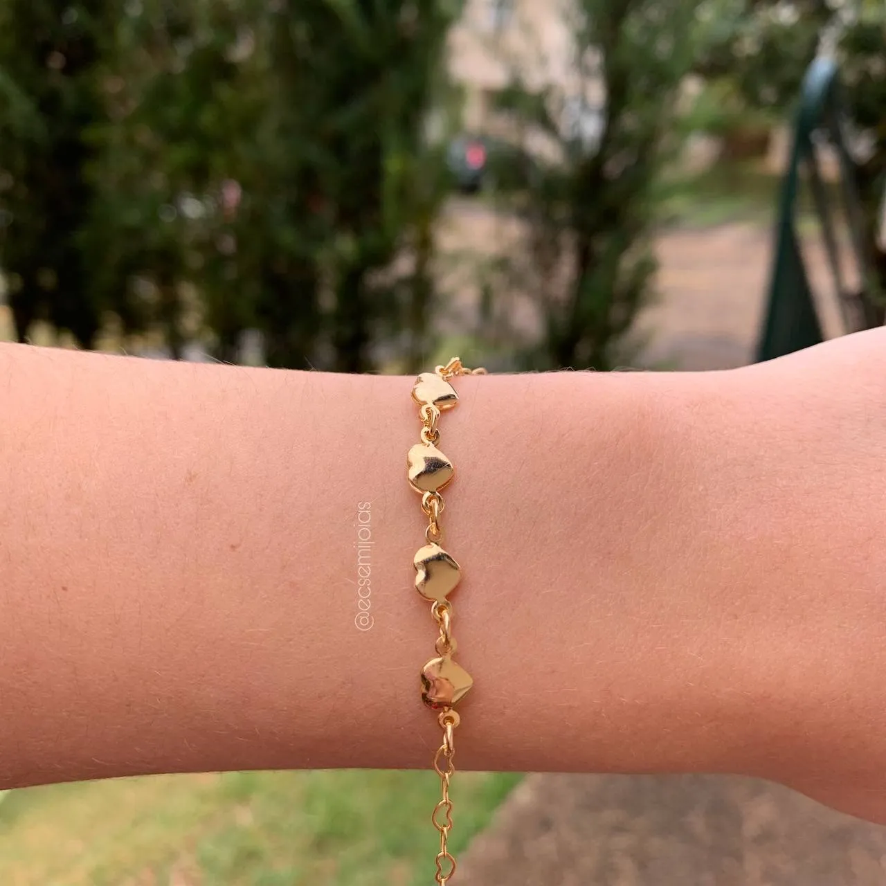 Pulseira 4 corações ocos - 18 cm - banhado a ouro 18k