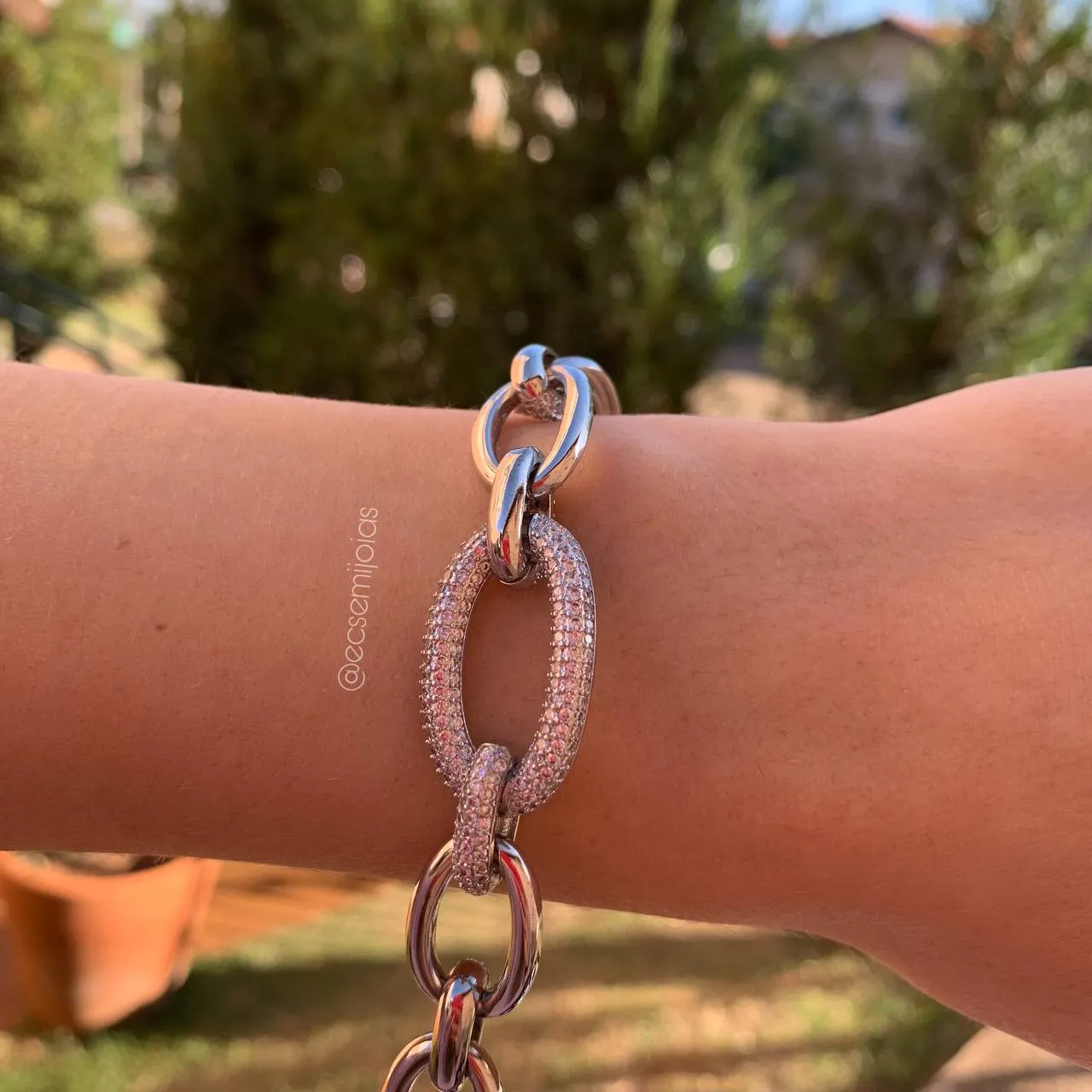 Pulseira de elos ovais cravejados - 18 cm+ 4 cm de extensor - banhado a ródio branco