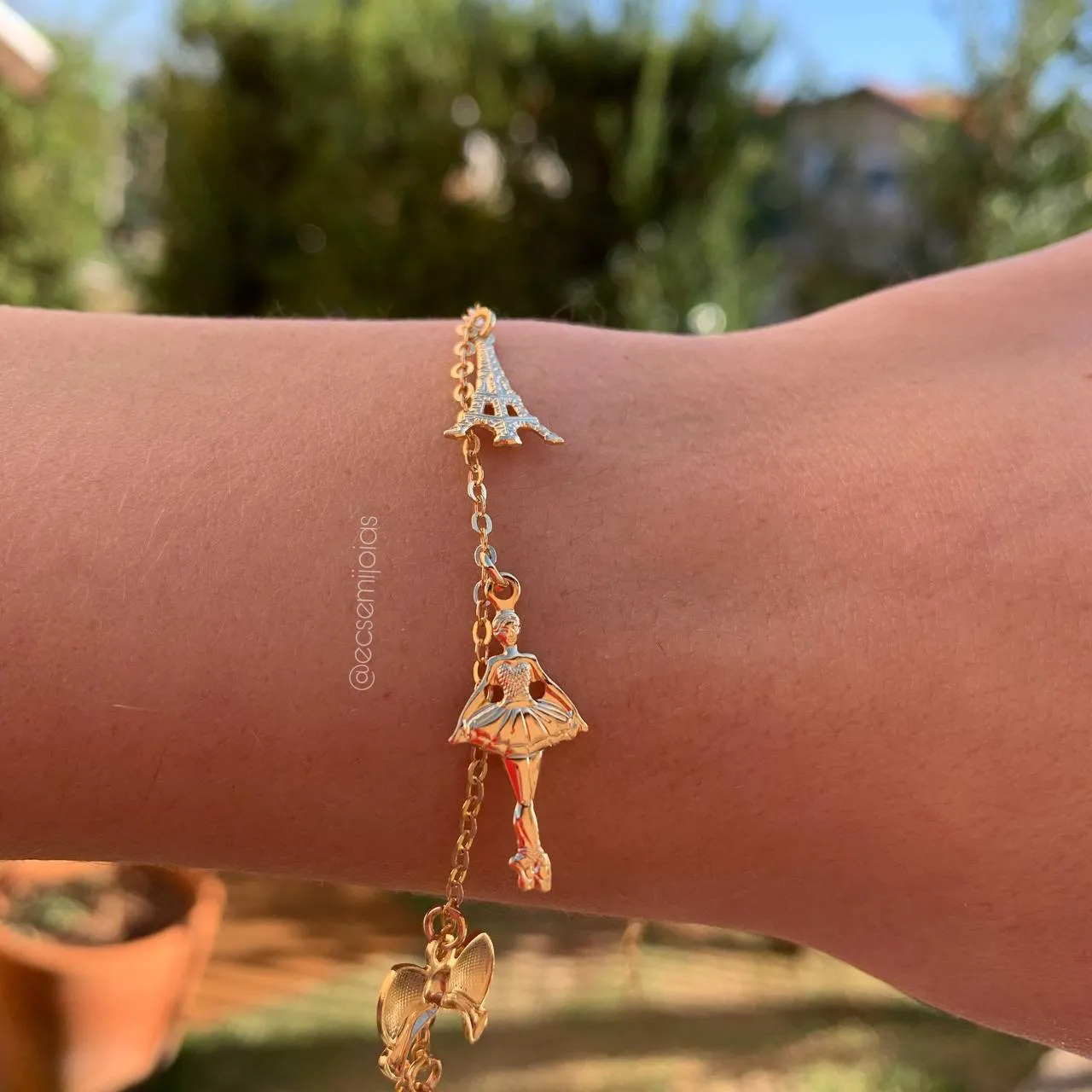 Pulseira ponto de luz laço bailarina torre eiffel borboleta - 15 cm + 4 cm de extensor - banhado a ouro 18k