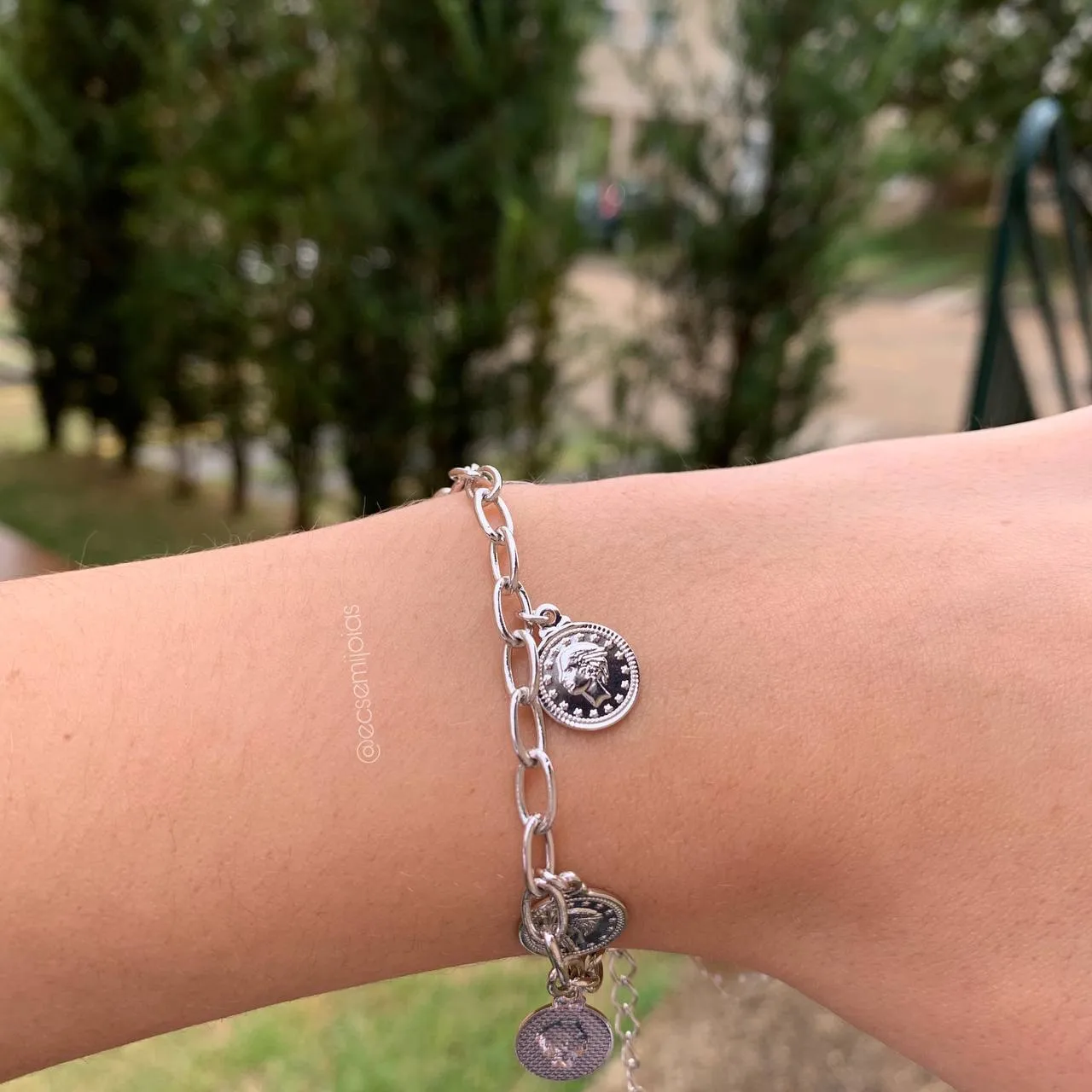 Pulseira toda de medalhas moeda - 20 cm - banhado a ródio branco