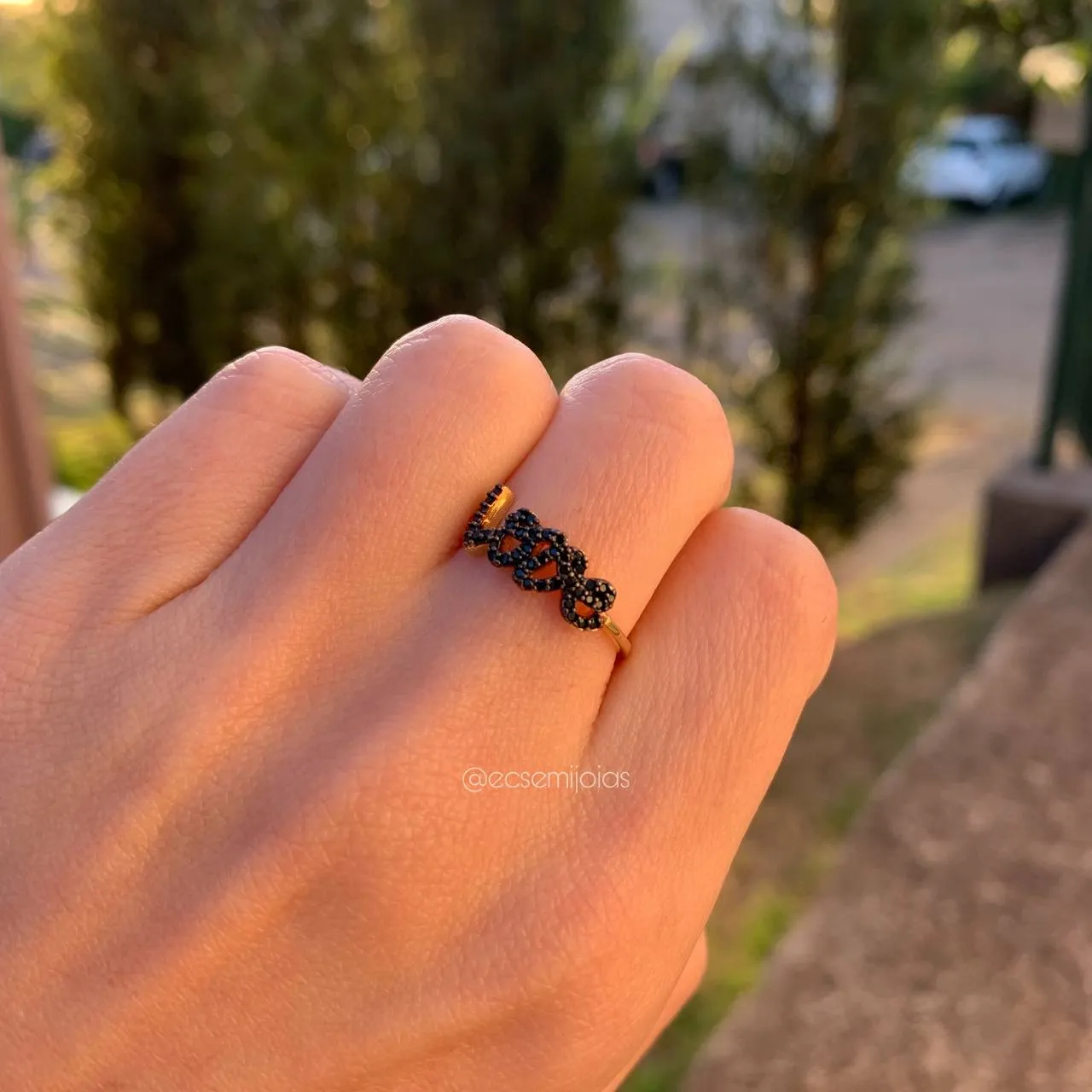 Anel love com pedra aro fino - banhado a ouro 18k