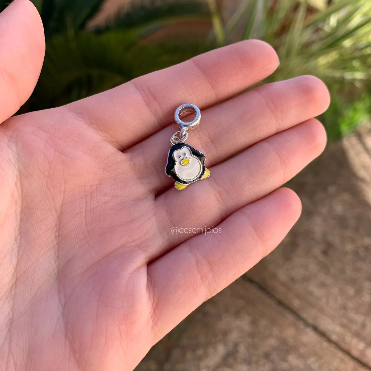Berloque pinguin - banhado a ródio branco