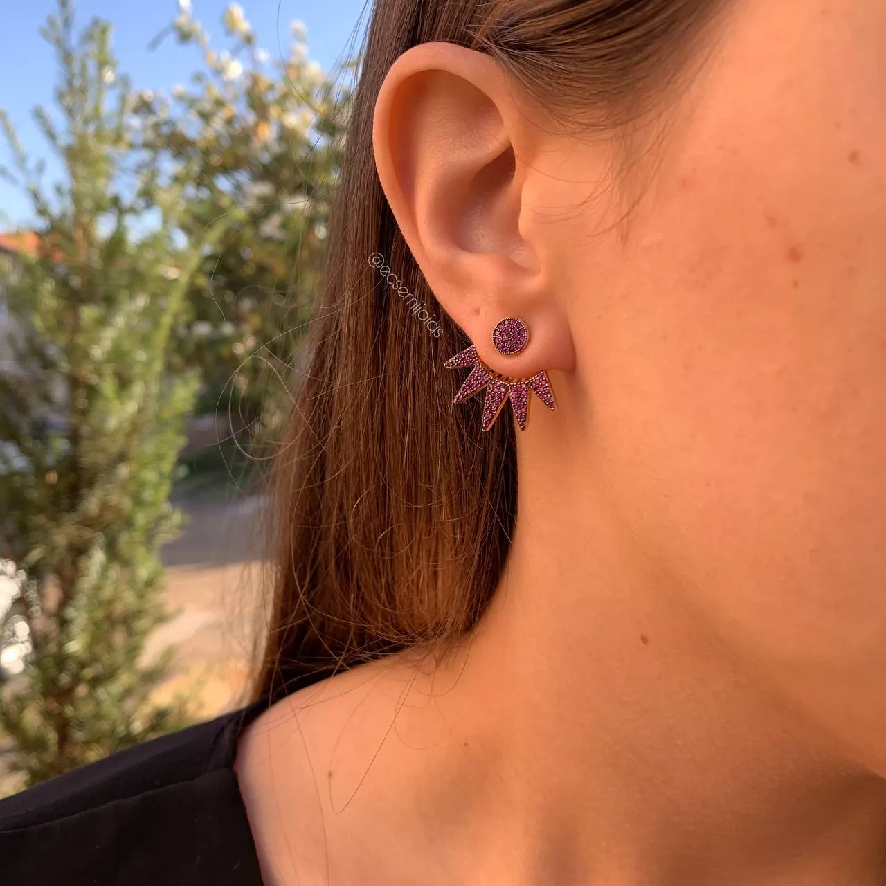 Brinco ear jacket circulo cravejado com leque triângulos - banhado a ouro 18k