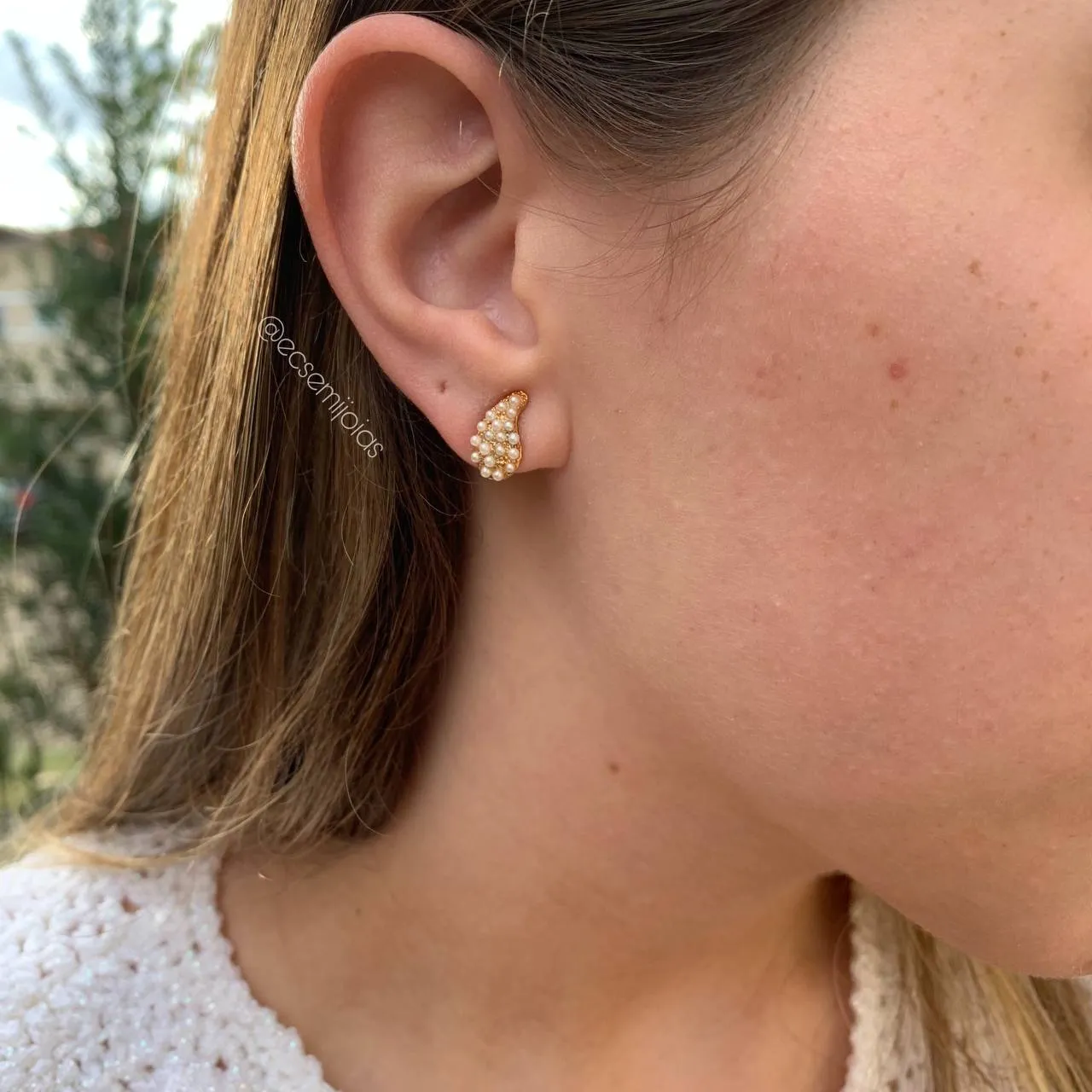 Brinco gota de pérola  - banhado a ouro 18k