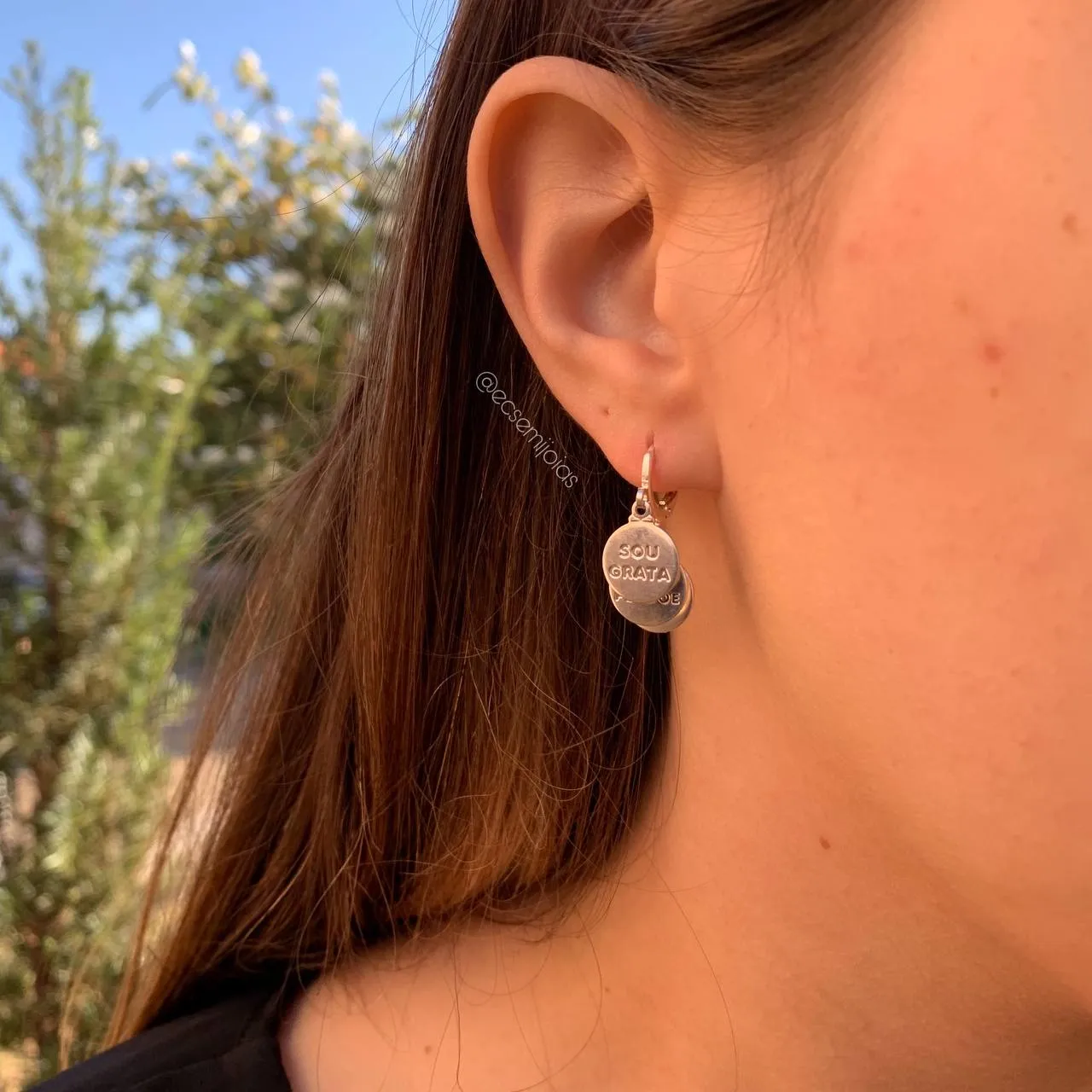 Brinco tranqueta com 3 chapas sou grata me perdoe sinto muito -banhado a prata 925