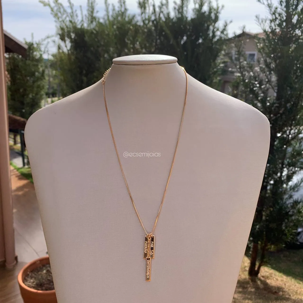 Colar amor, esperança e paz  - 45 cm +5 cm de extensor - banhado a ouro 18k