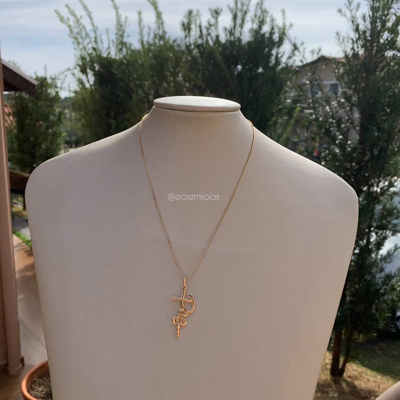 Colar escrito paz 45 cm + 5 cm  - banhado a ouro 18k