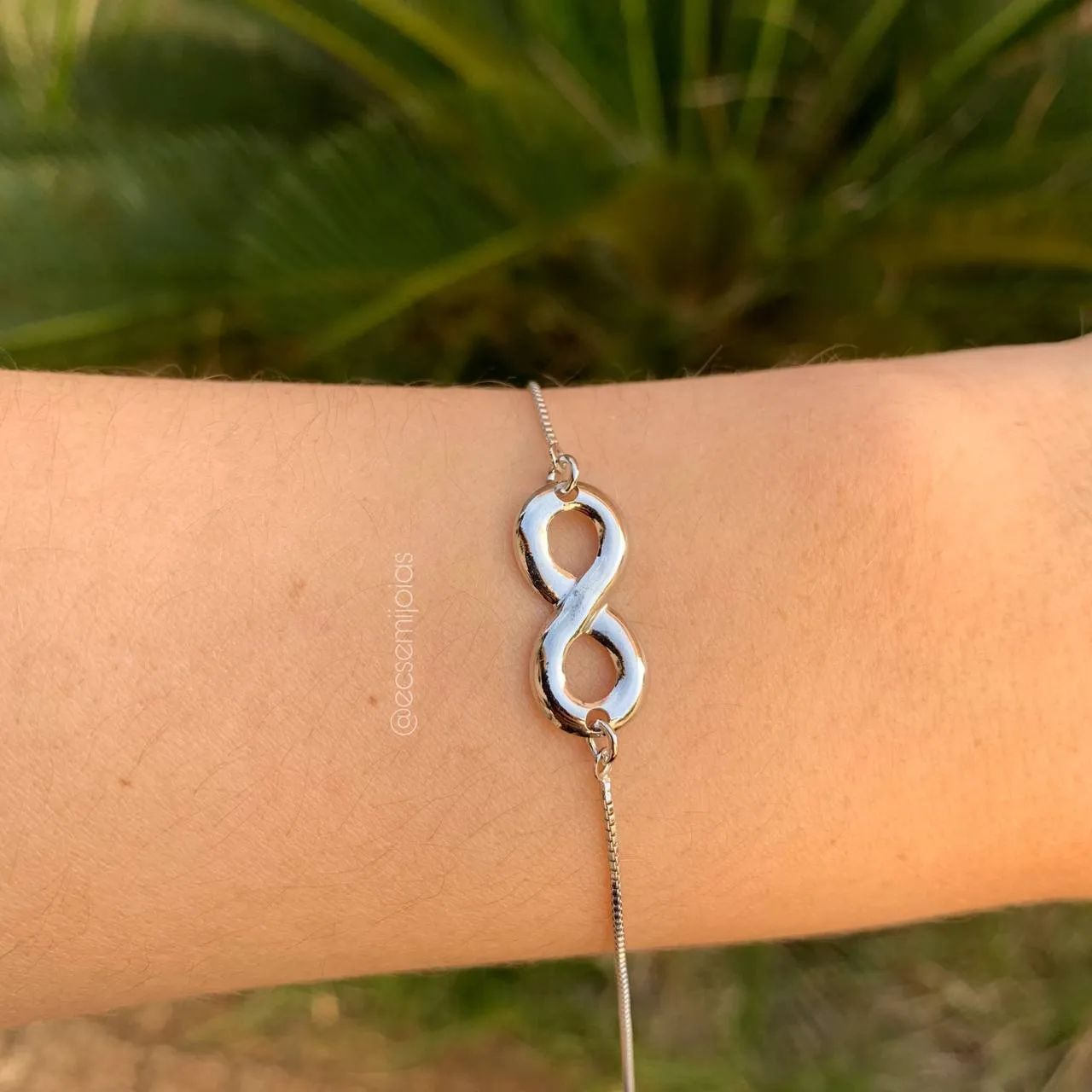 Pulseira infinito lisa - 18 + 5 cm de extensor - banhado a ródio branco