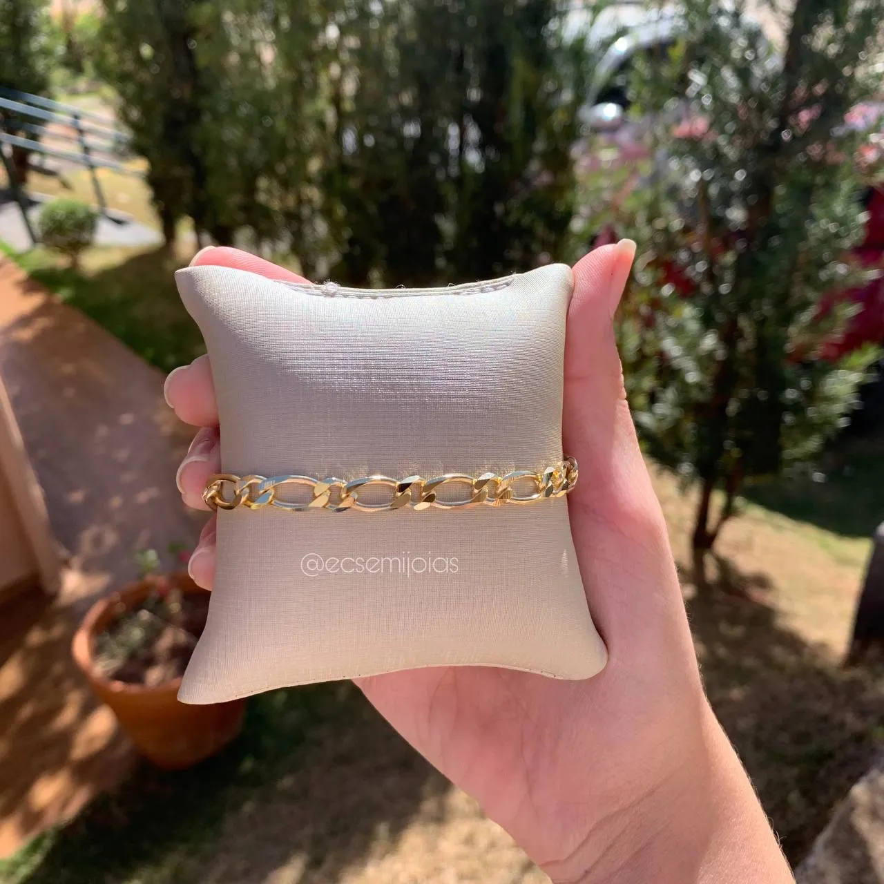Pulseira masculina 1x1 - 20 cm -  7mm de espessura - banhado a ouro 18k