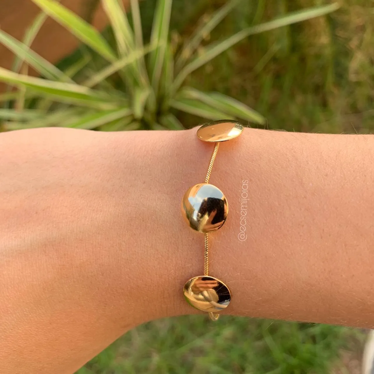 Pulseira medalhas lisas - 16 cm + 5 cm de extensão -banhado a  ouro 18k