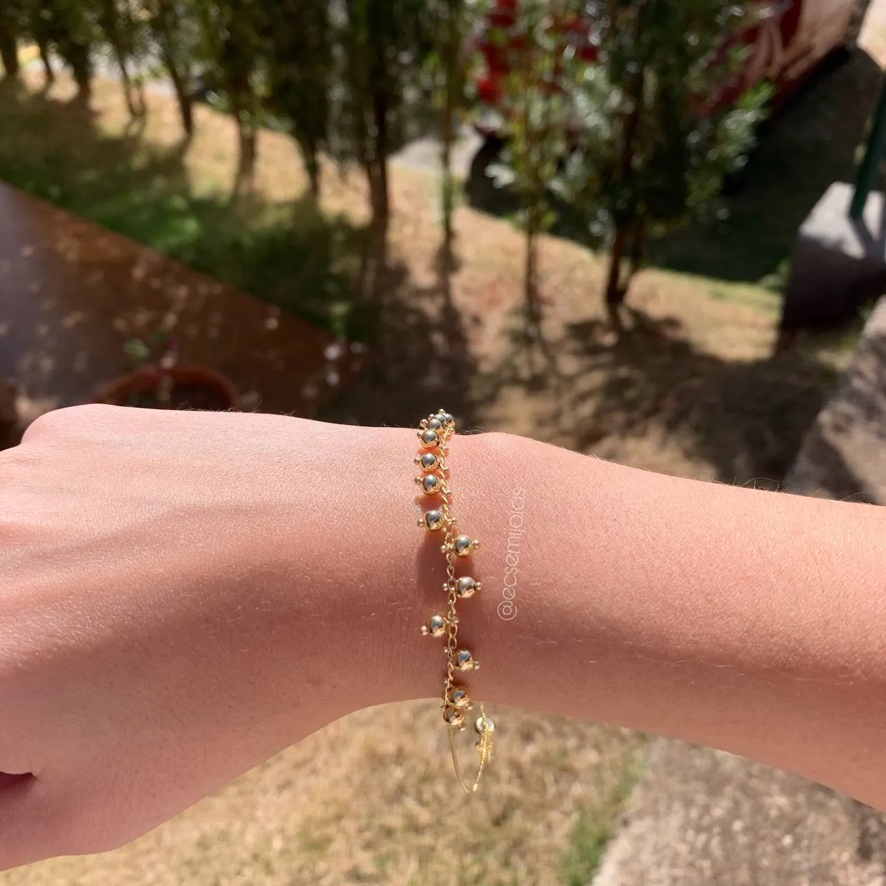 Pulseira shambala 13 bolinhas de 4 mm - 26 cm - ajustavel - banhado a ouro 18k