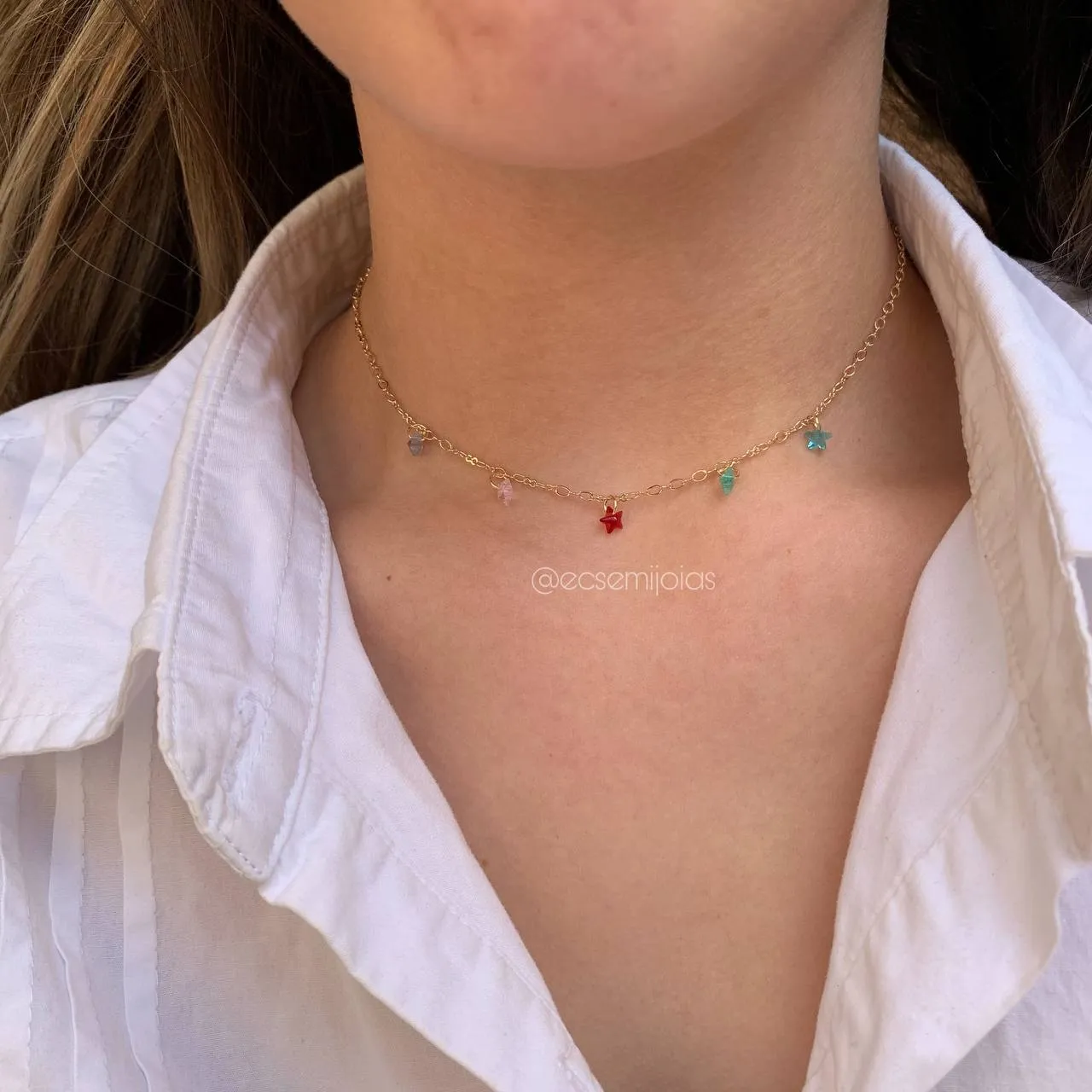 Colar choker de 5 estrelas - coleção lunar - 33 cm + 8 cm de extensor - banhado a ouro 18k