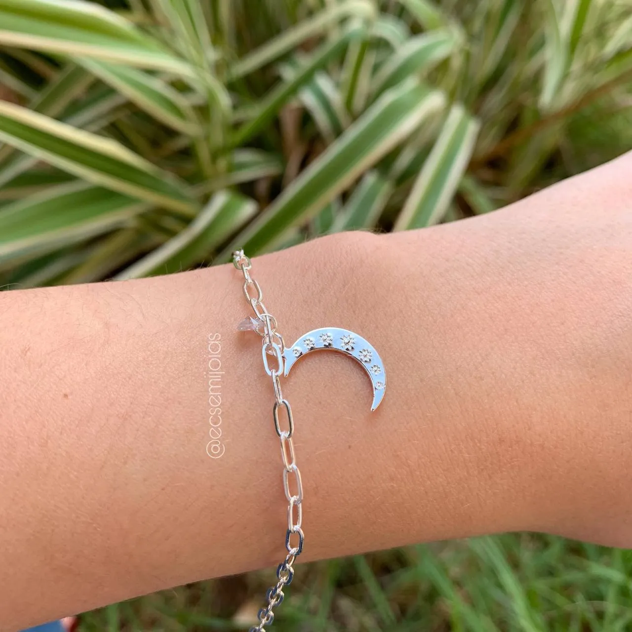 Pulseira elos cartier com lua e uma zircônia  - coleção lunar - 17 cm + 5 cm de extensor - banhado a  prata 925