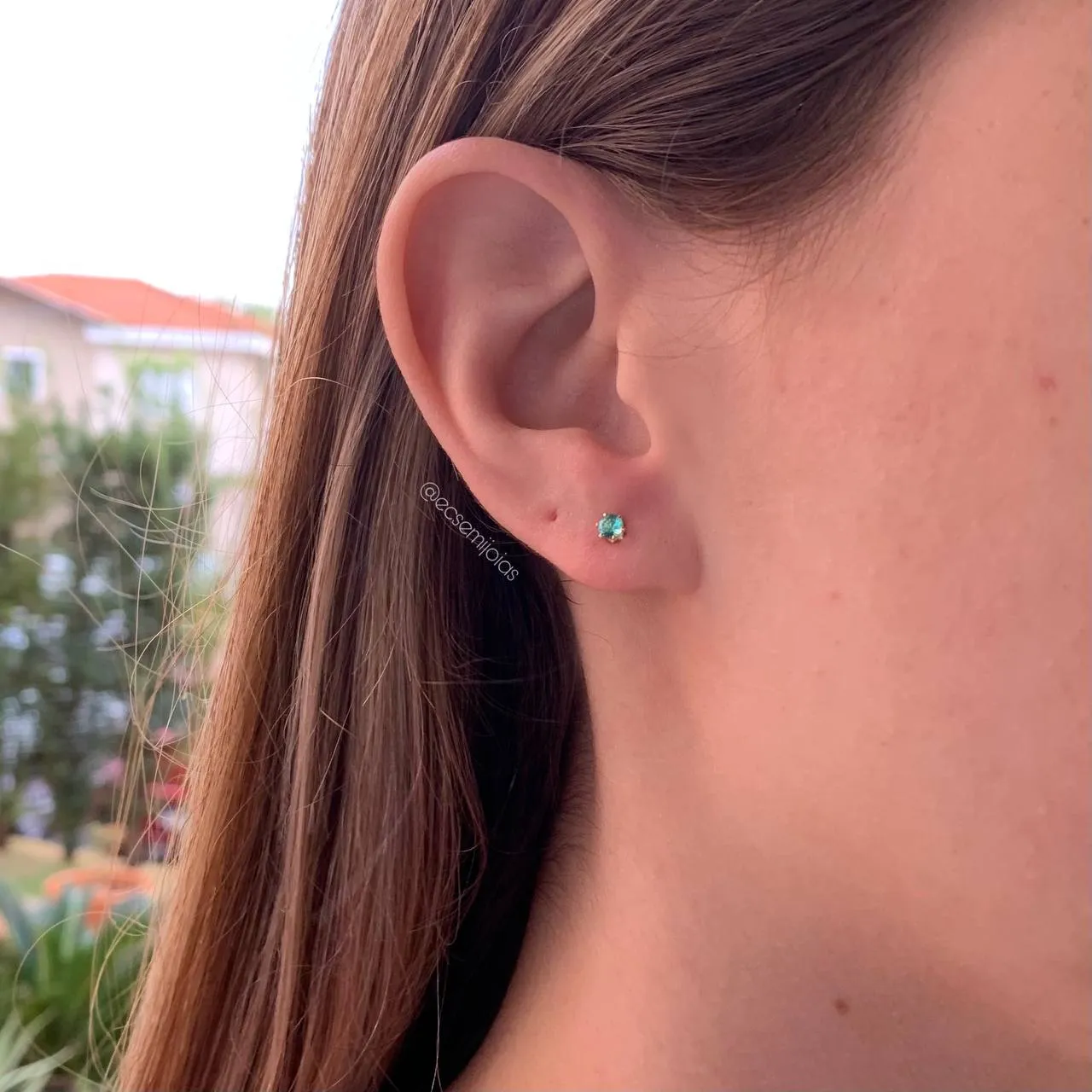Brinco zircônia de 3 mm - banhado a ouro 18k