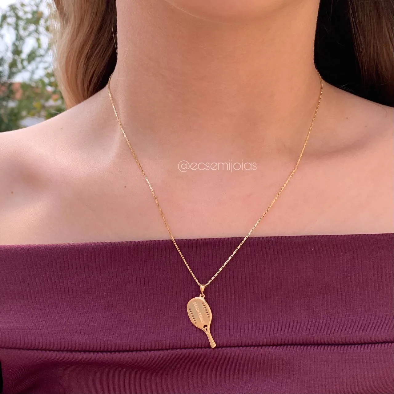 Colar de raquete beach tenis - 45 cm - banhado a ouro 18k