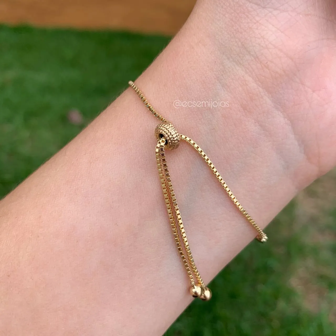 Pulseira shambala 8 zircônias baguete - 20 cm regulavel - banhado a ouro 18k