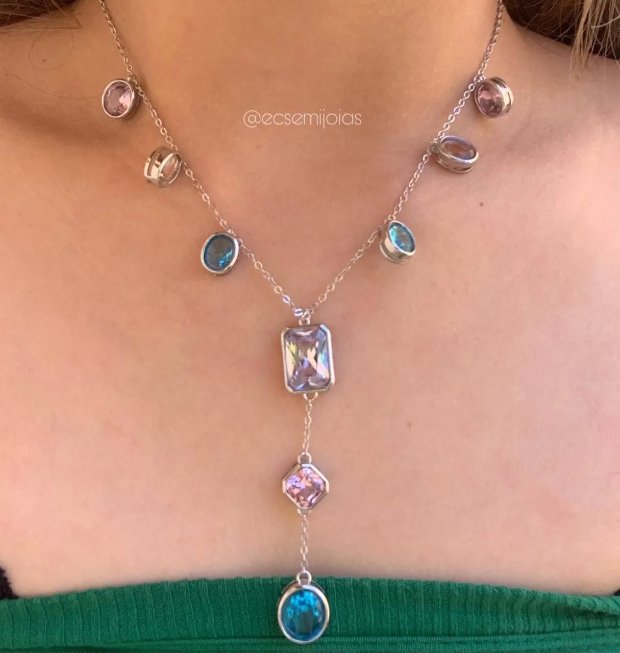 Conjunto de brinco e colar pedras  e pérolas - 45 cm