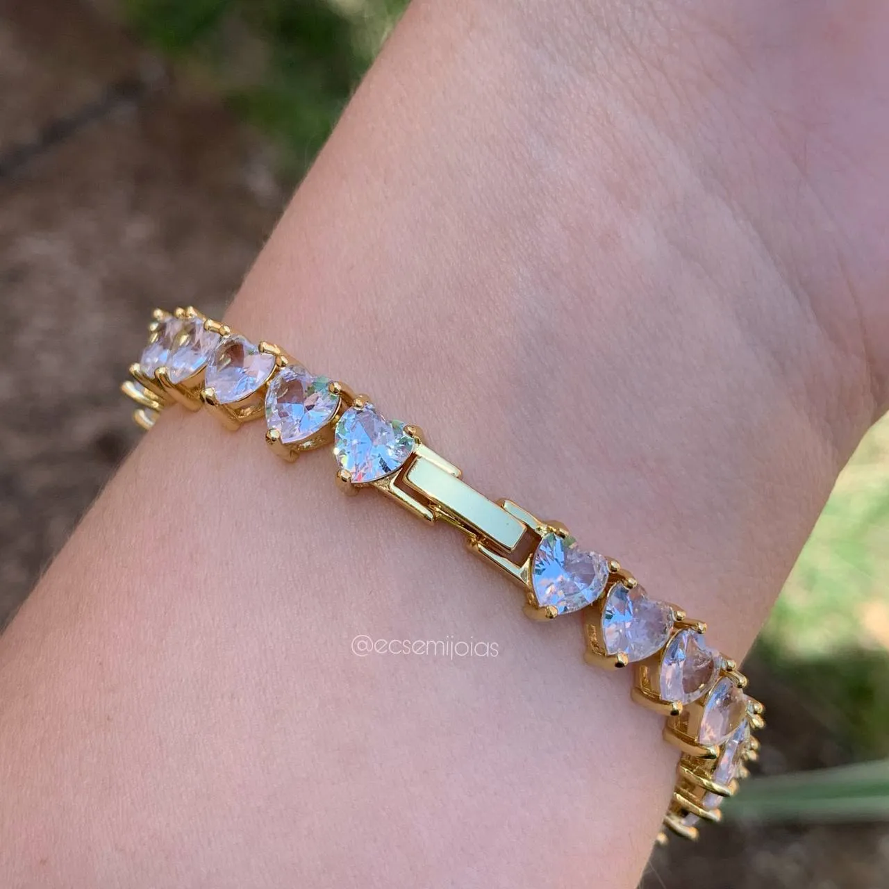 Pulseira riviera de corações - 19 cm - banhado a ouro 18k