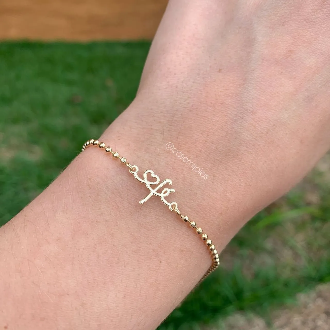 Pulseira de bolinha com fé - 18 cm + 5 cm de extensor - banhado a ouro 18k