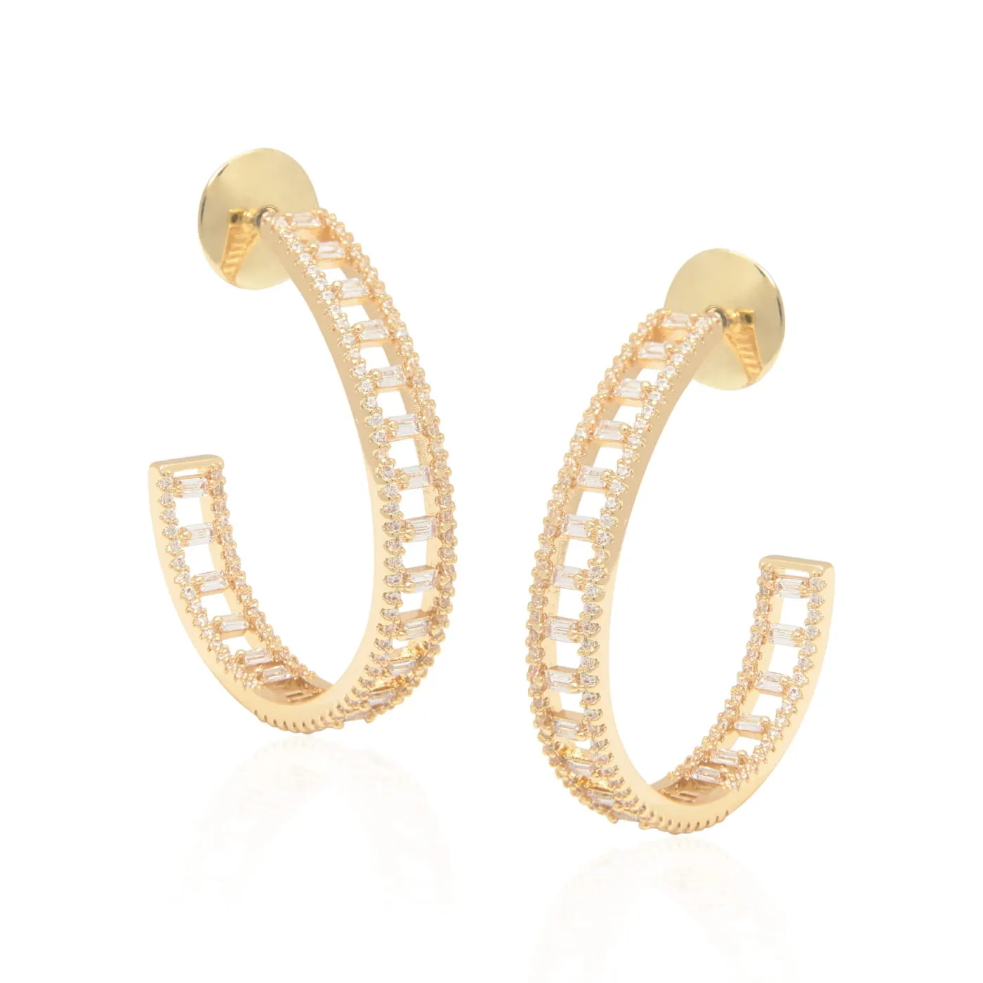 Conjunto brinco argola cravejada e anel - banhado a ouro 18k