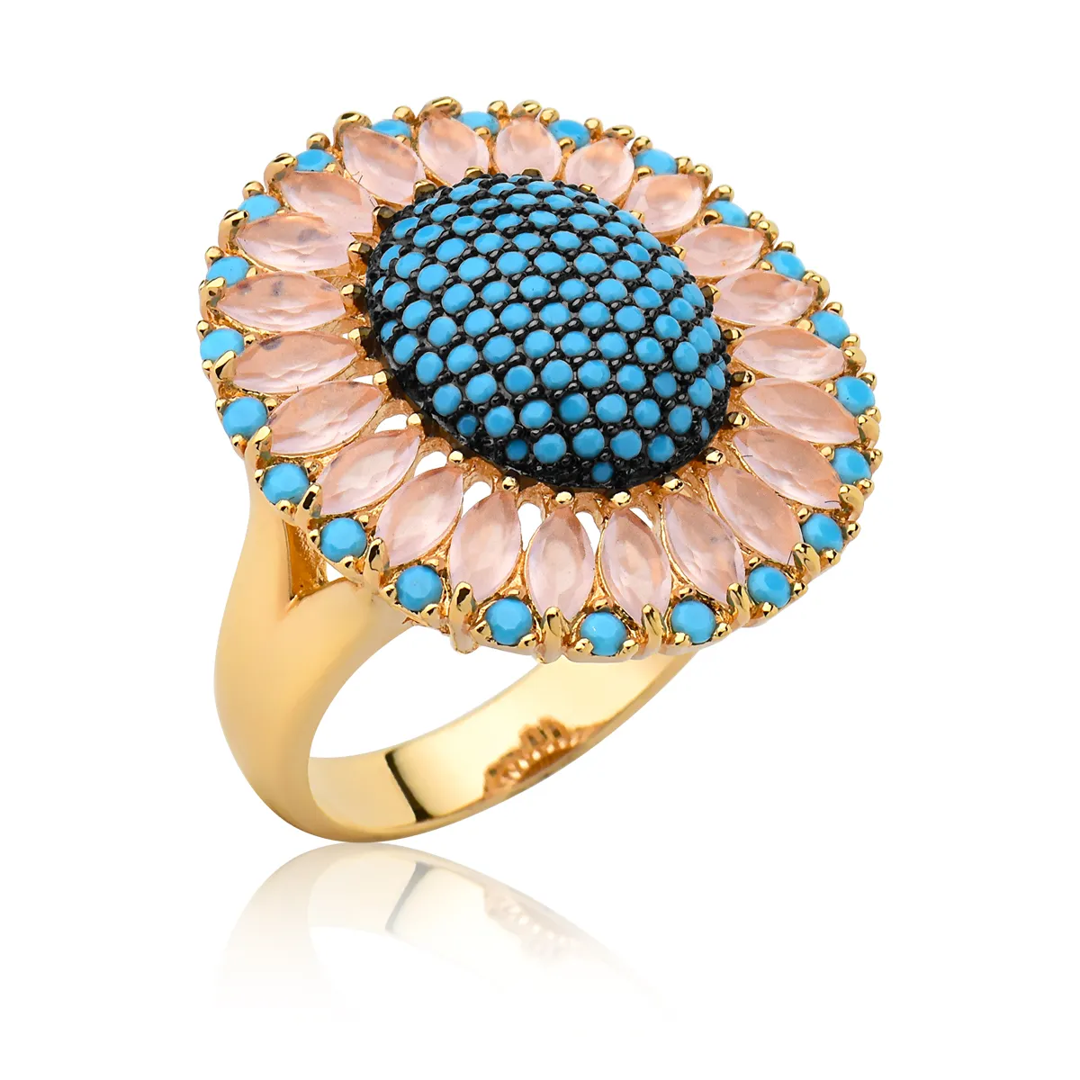 Anel chique oval cravejado centro e navetes em volta - banhado a ouro 18k