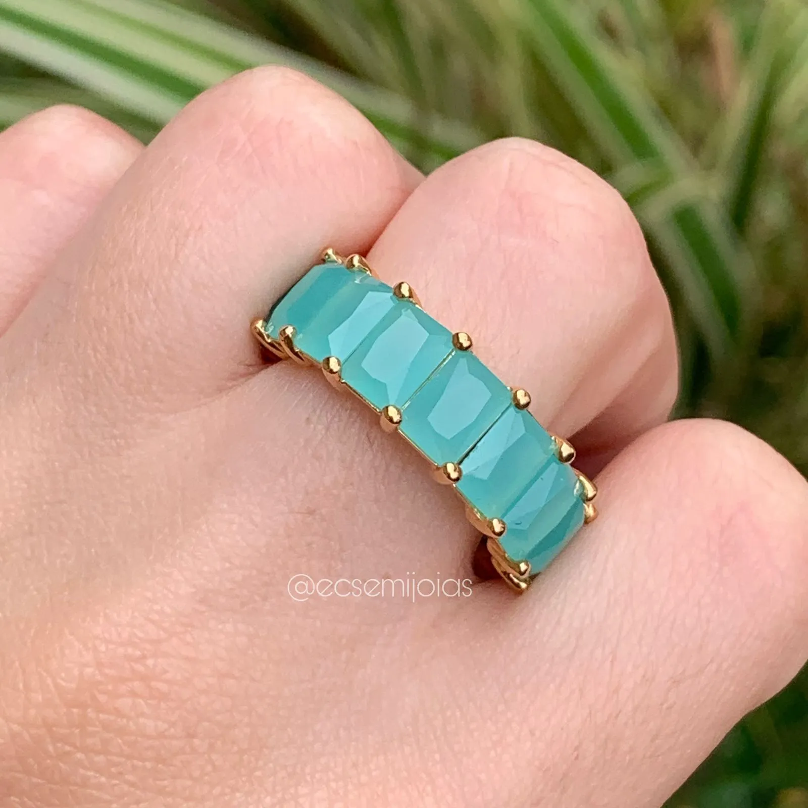Anel pedras baguete - banhado a ouro 18k