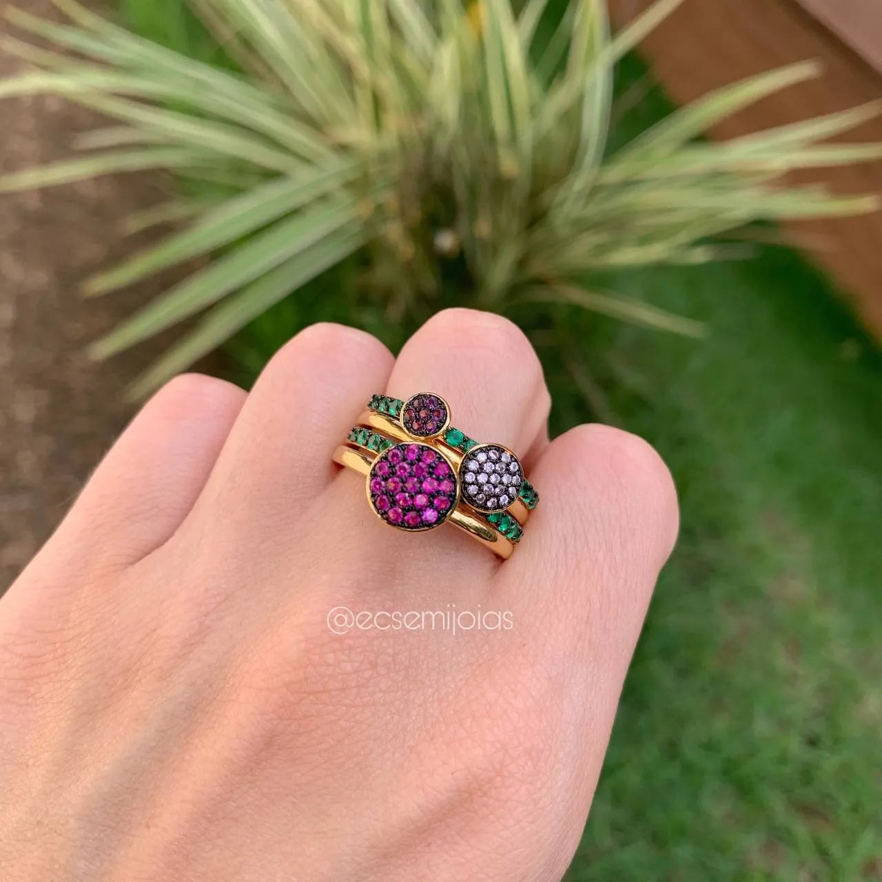 Anel solitario cravejado quatro em um - banhado a ouro 18k