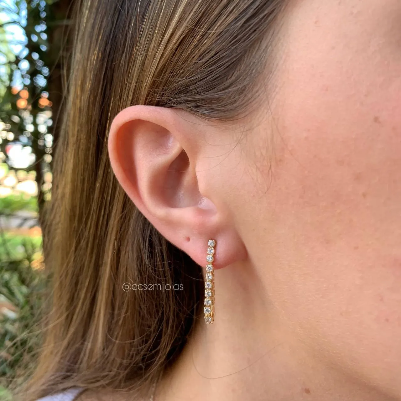 Brinco de riviera - banhado a ouro 18k