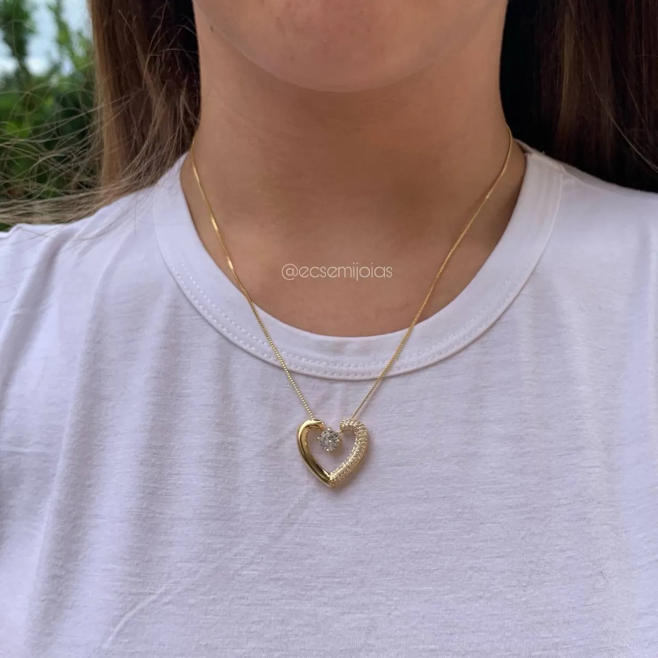 Colar de coração com ponto de luz cravejado - 45 cm - banhado a ouro 18k
