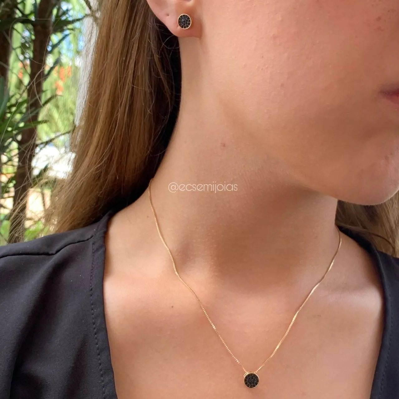 Conjunto de brinco e colar redondo cravejado - 45 cm - banhado a ouro 18k