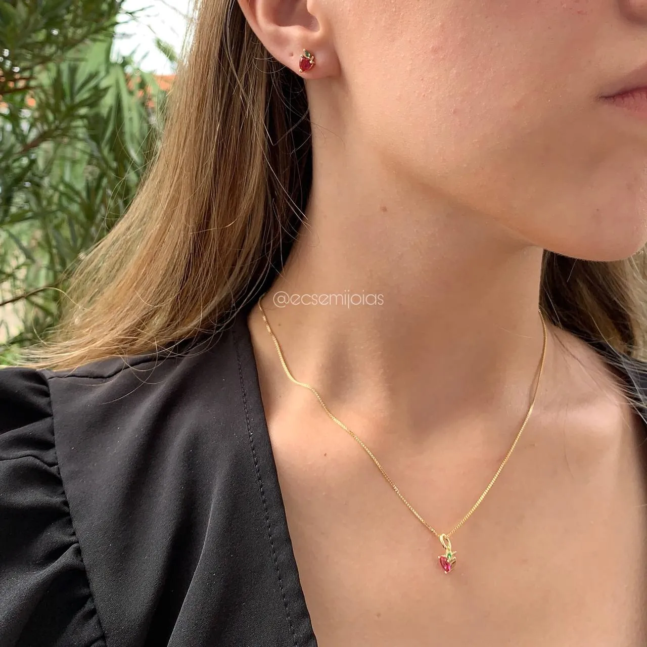 Conjunto de maça - 45 cm - banhado a ouro 18k