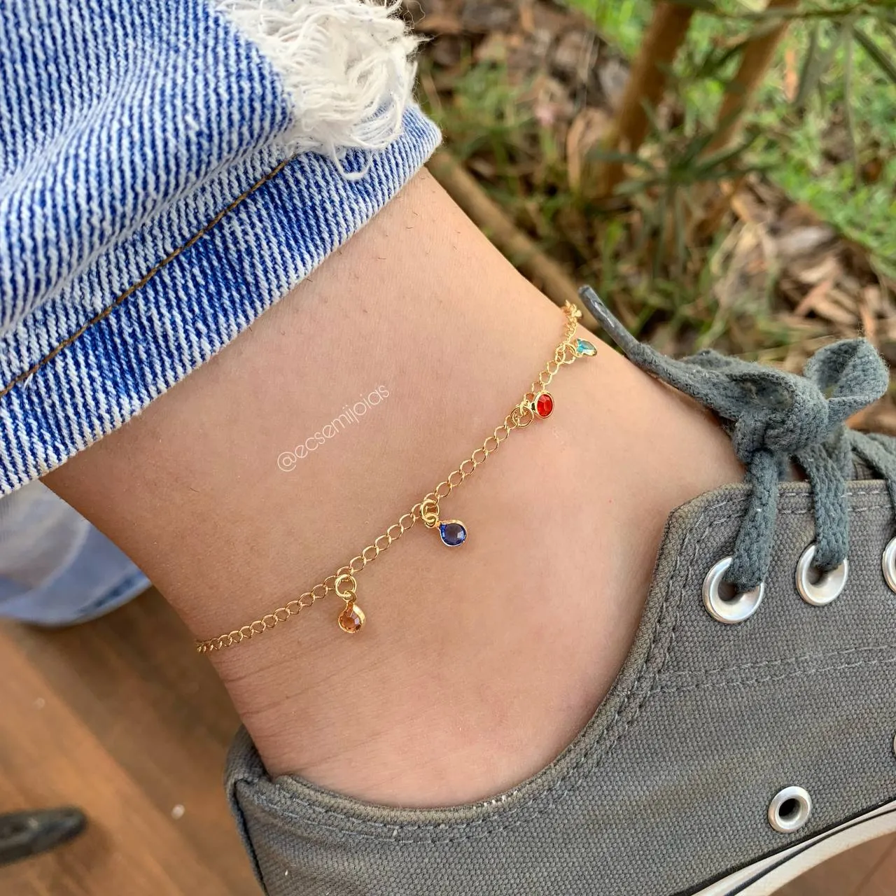 Tornozeleira com zircônias - 22 cm + 5 cm de extensor - banhado a ouro 18k