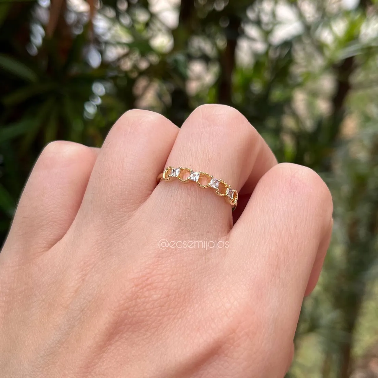 Anel elos com zircônia quadrada  - banhado a ouro 18k