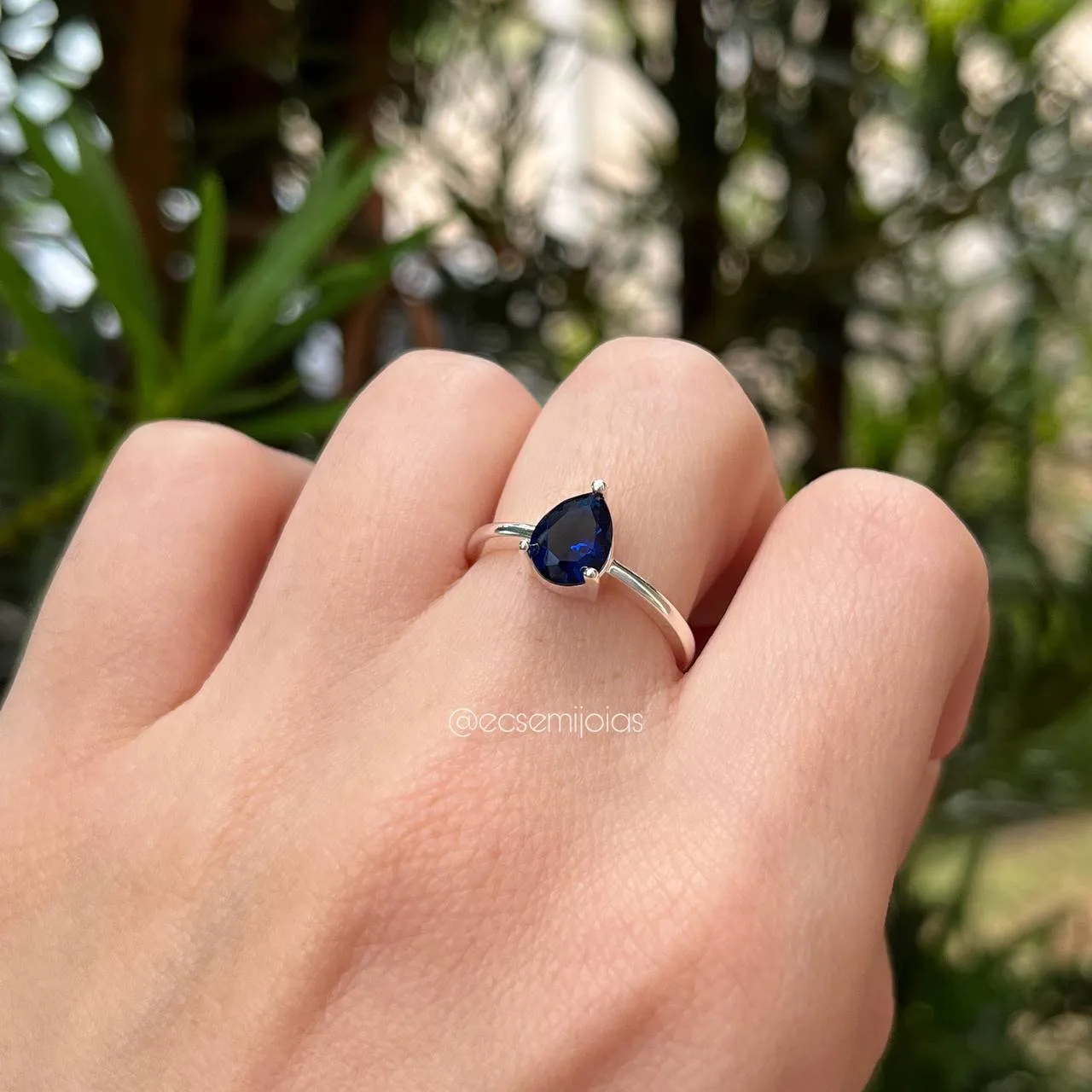 Anel pedra gota - banhado a prata 925