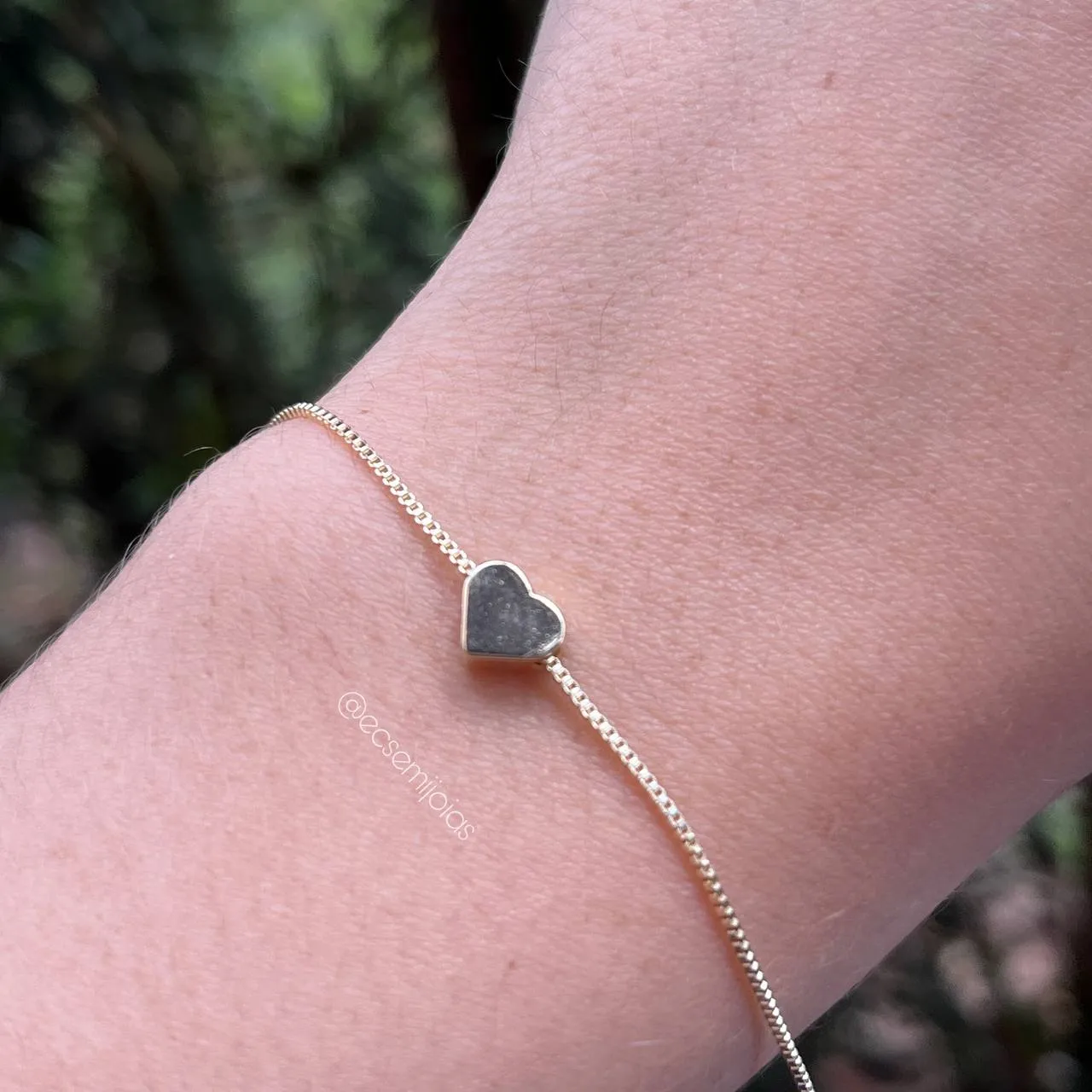 Pulseira de coração - 18 cm +  5 cm de extensor -  banhado a ouro 18k