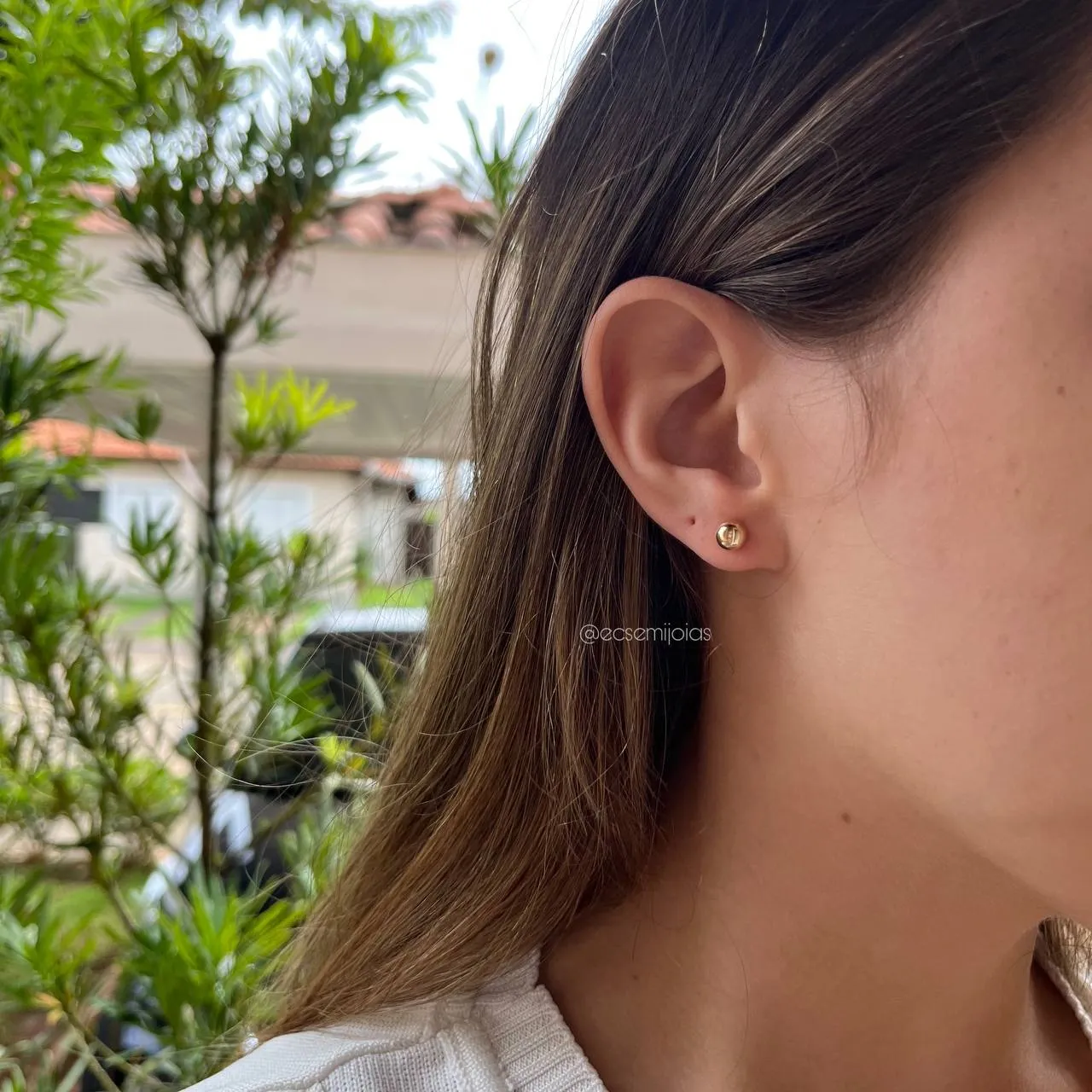 Brinco de bola 5 mm - banhado a ouro 18k