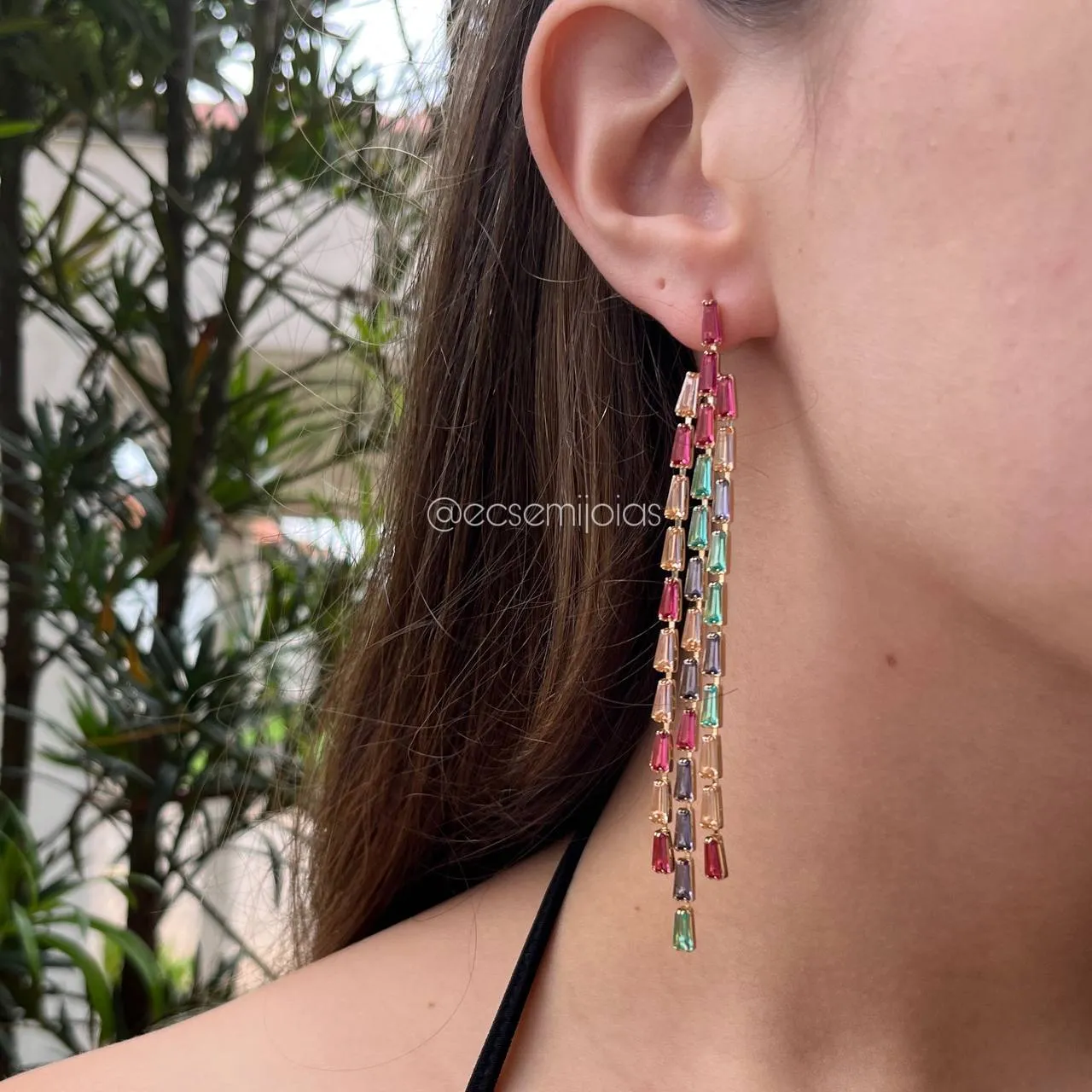 Brinco franja com zircônias navete - banhado a ouro 18k